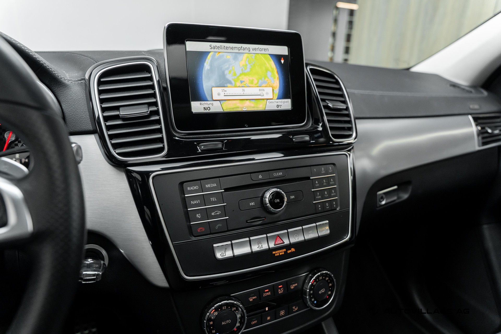 MERCEDES-BENZ GLE Coupé 400 4Matic 9G-Tronic-image-9