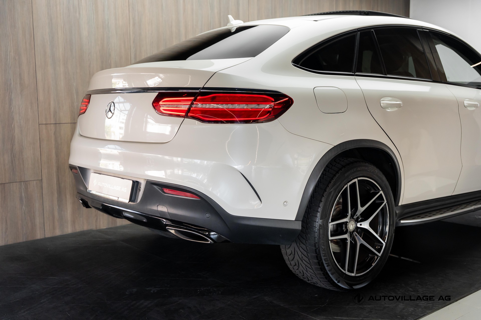 MERCEDES-BENZ GLE Coupé 400 4Matic 9G-Tronic-image-24