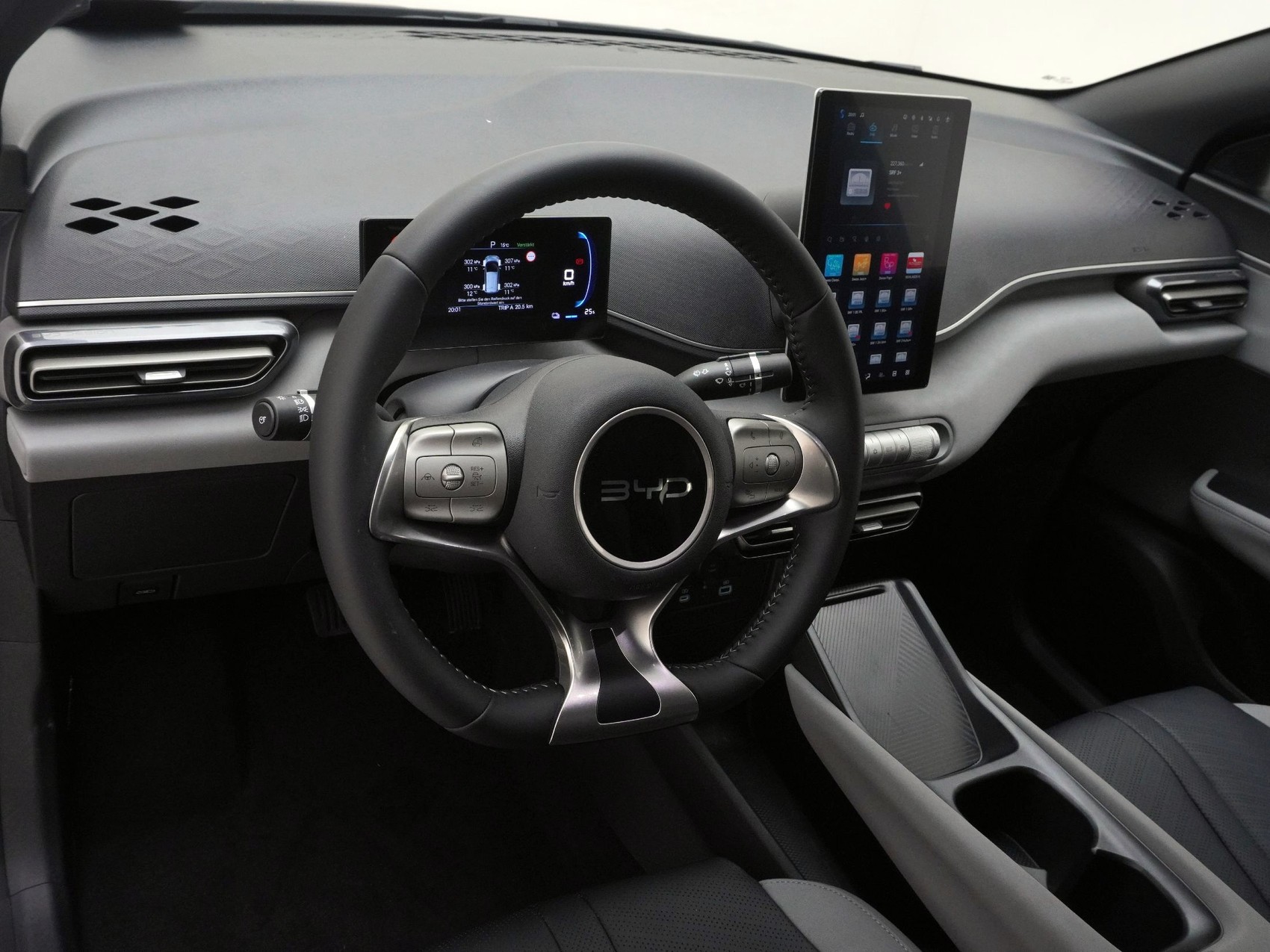 BYD Dolphin Surf Boost-image-9