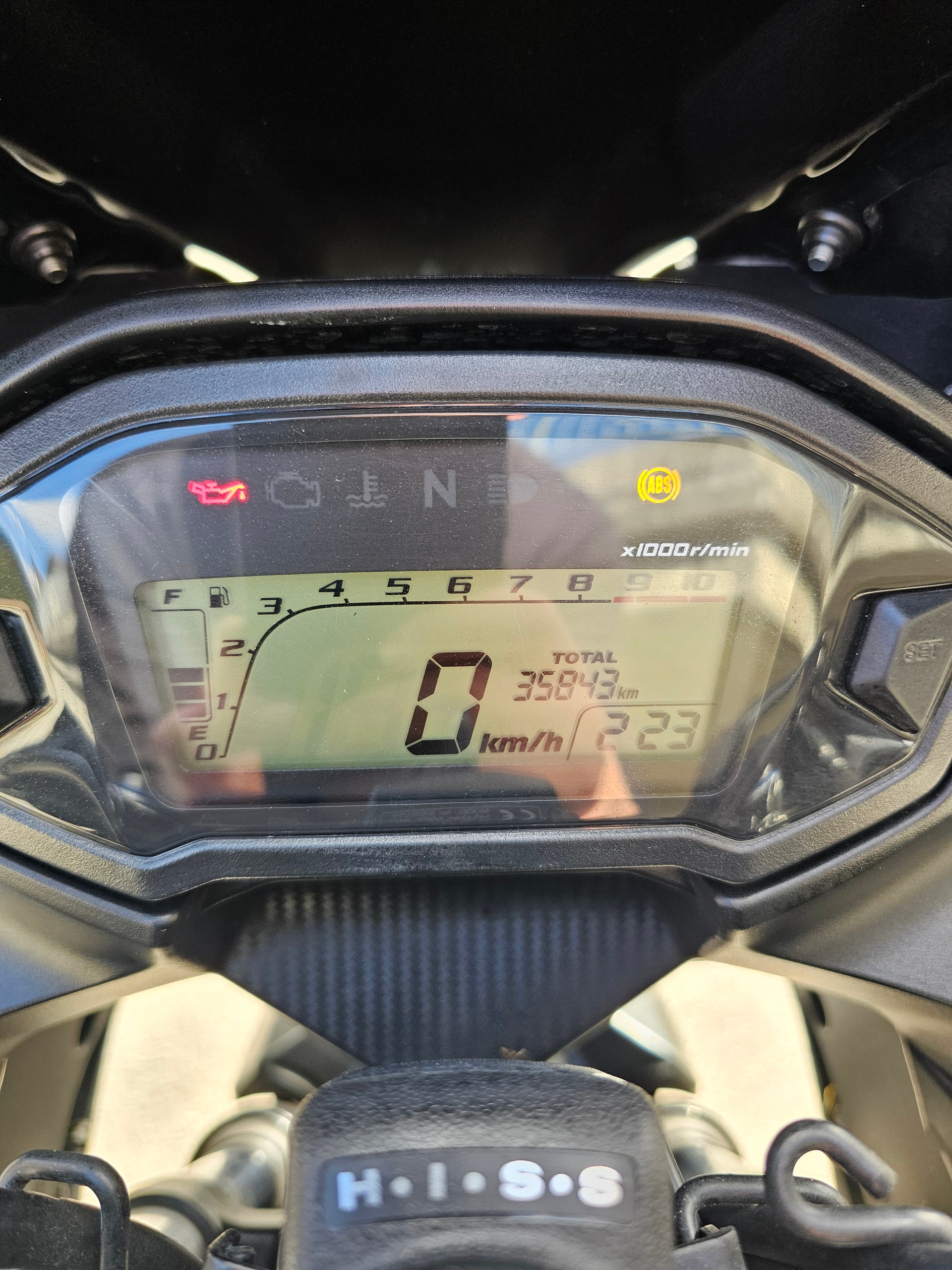 HONDA CBR 500 RA ABS-image-8