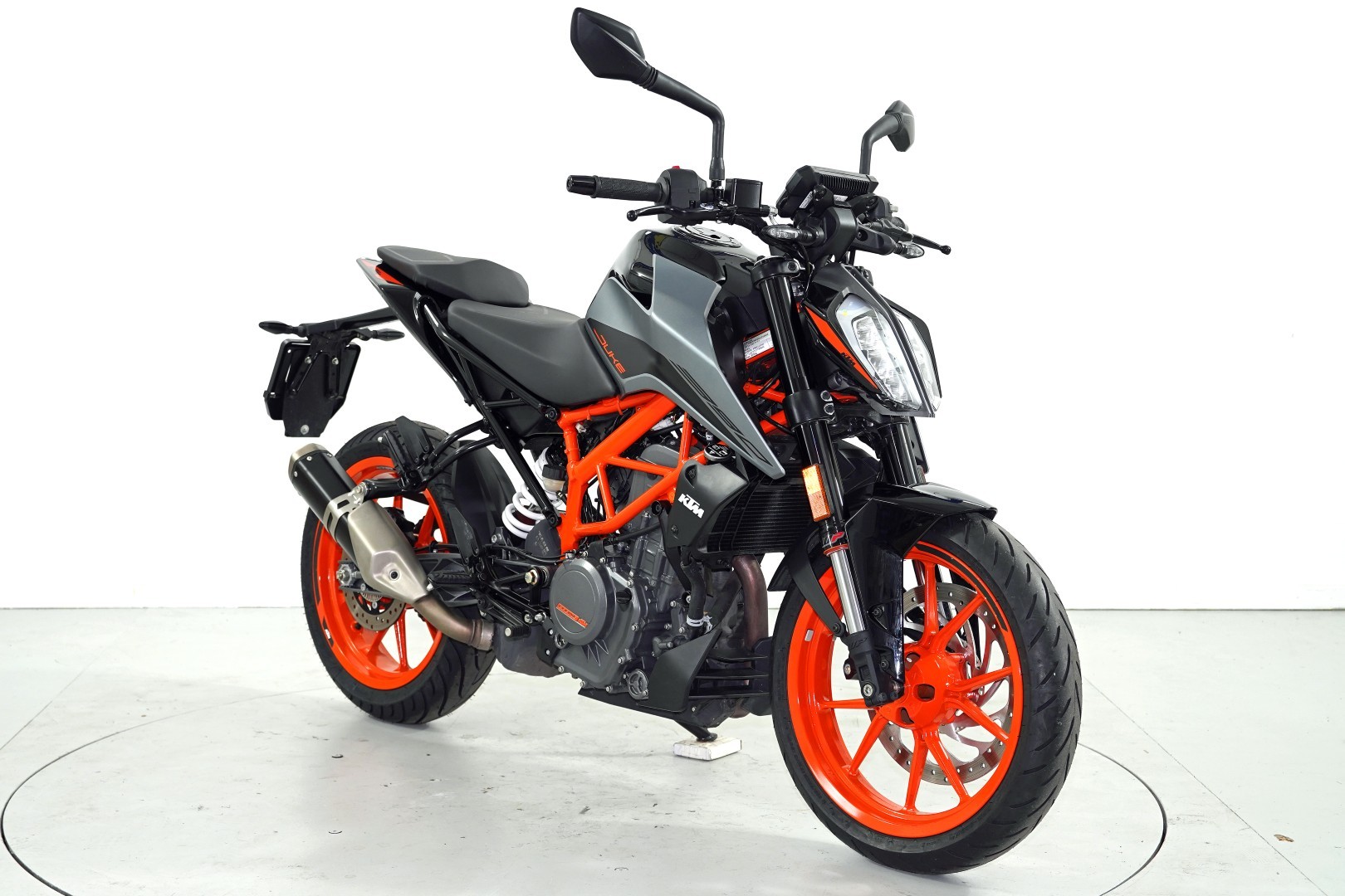 KTM 390 Duke ABS-image-1