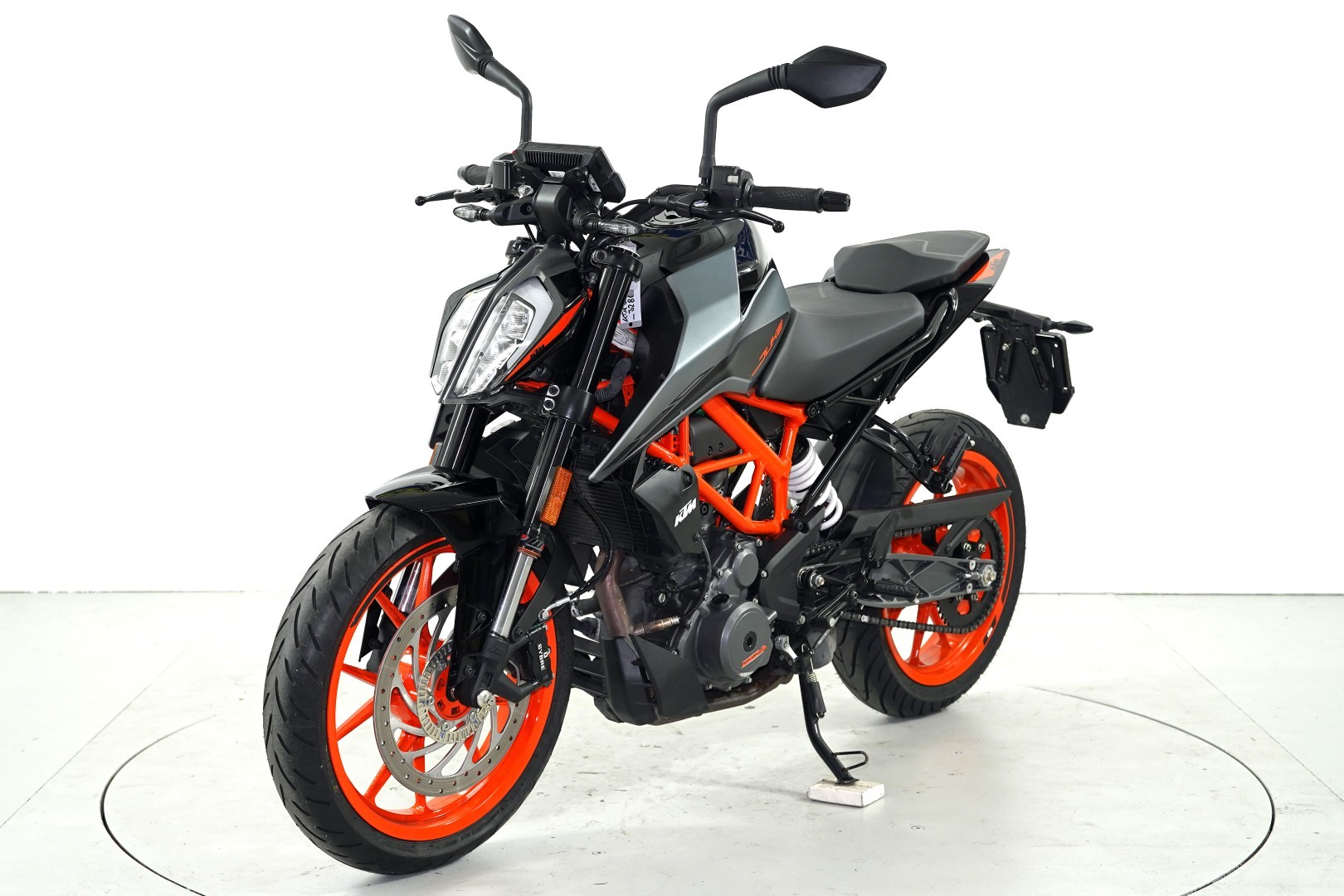 KTM 390 Duke ABS-image-2