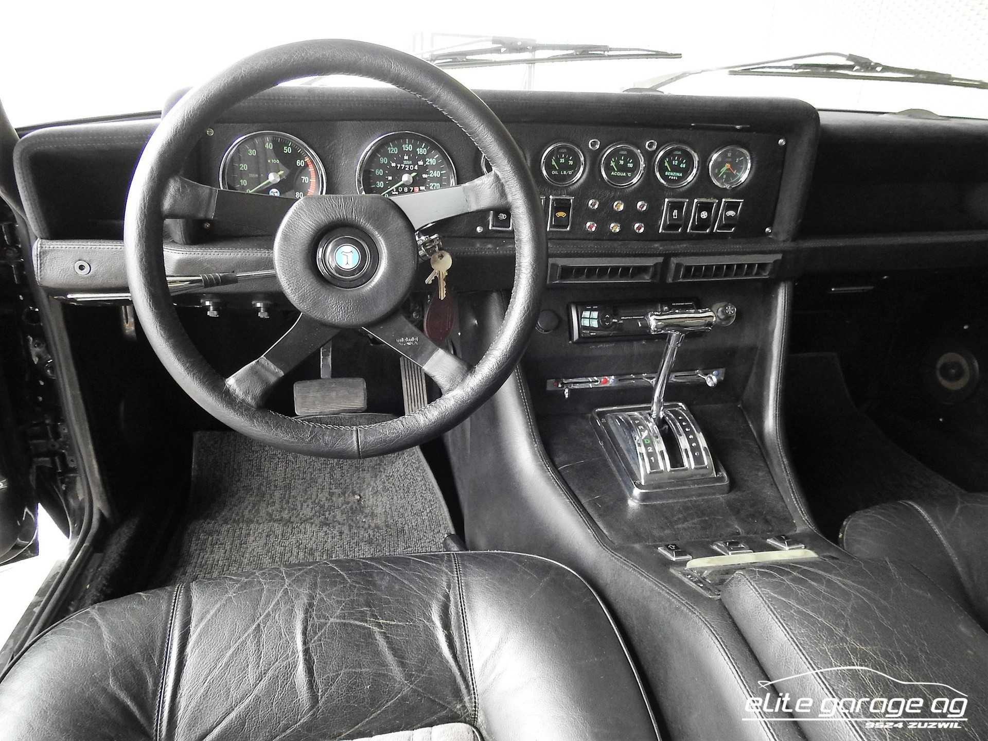 DE TOMASO LONGCHAMP-image-6