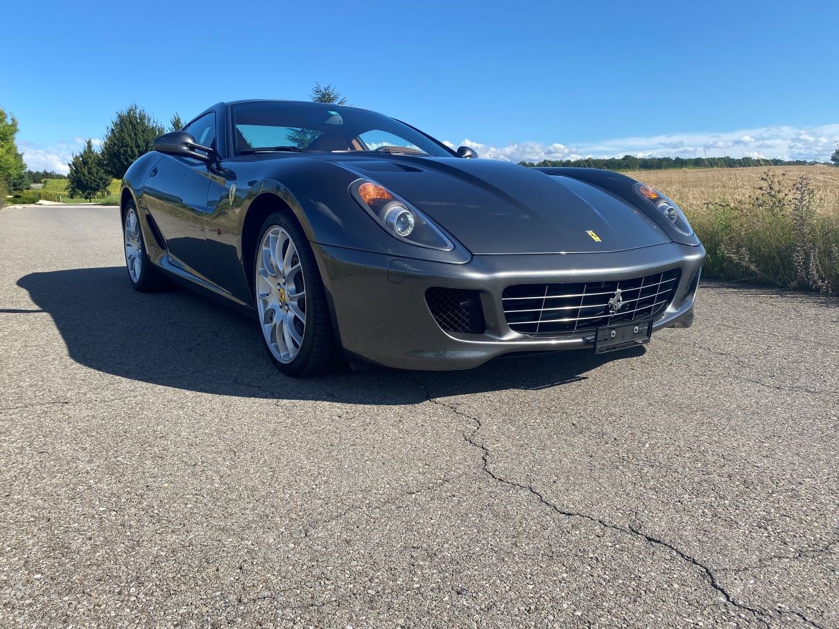 FERRARI 599 GTB-image-4