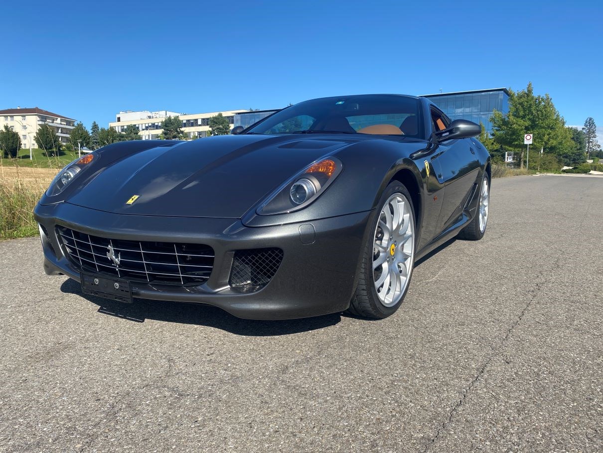 FERRARI 599 GTB-showroom-element-2
