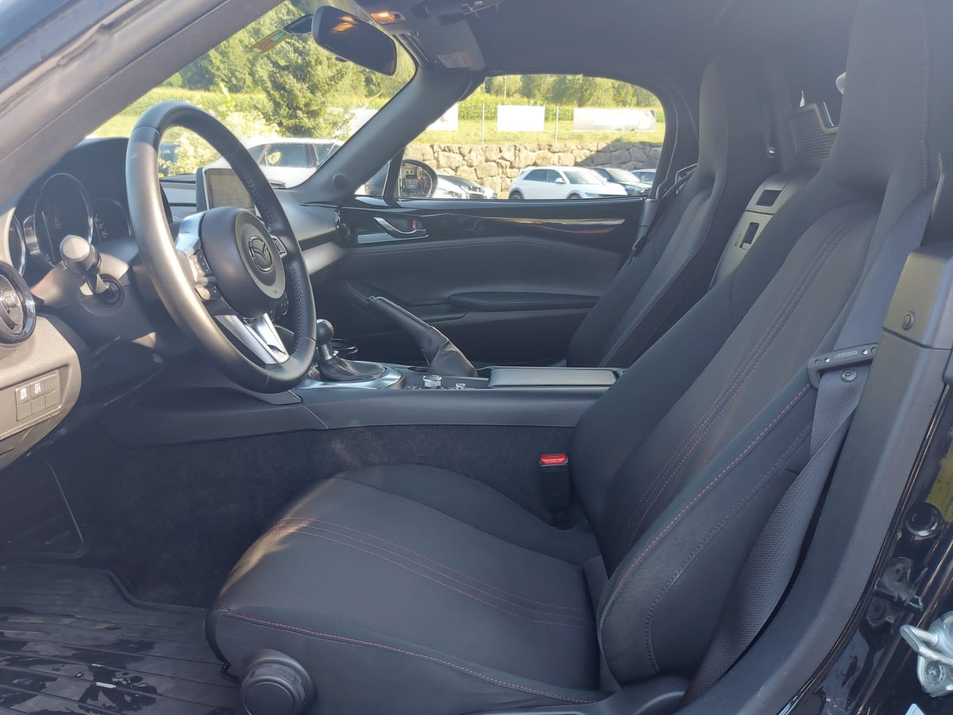 MAZDA MX-5 SKYACTIV-G 160 Ambition-image-10