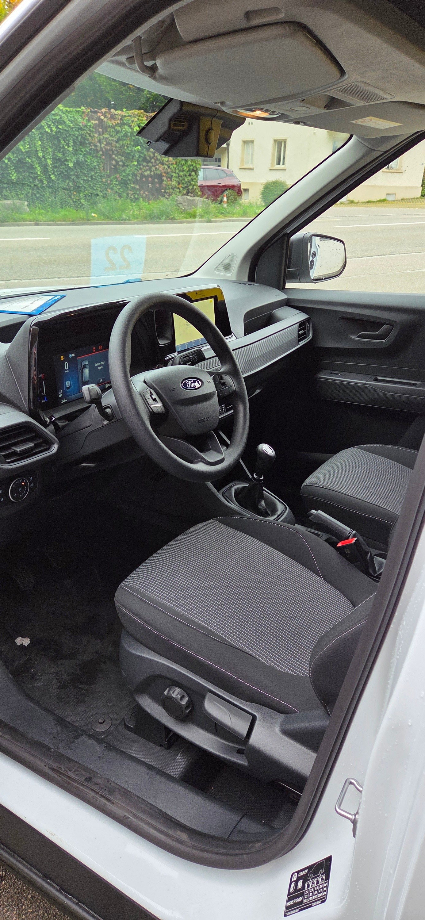 FORD Transit Courier Van 1.5 EcoBlue Trend-image-4