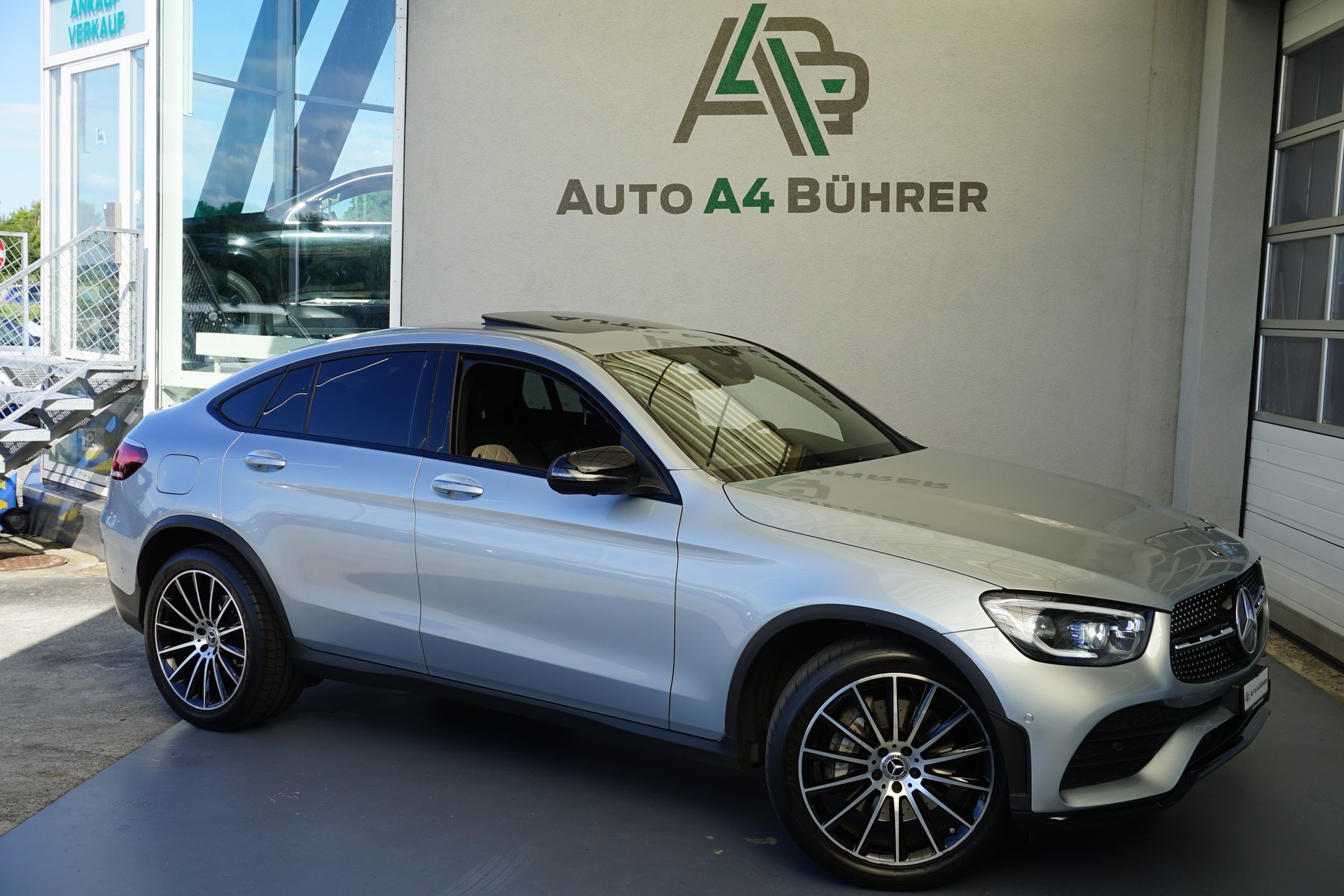 MERCEDES-BENZ GLC Coupé 400d AMGLine 4matic 3,0 V6 330PS-showroom-element-2