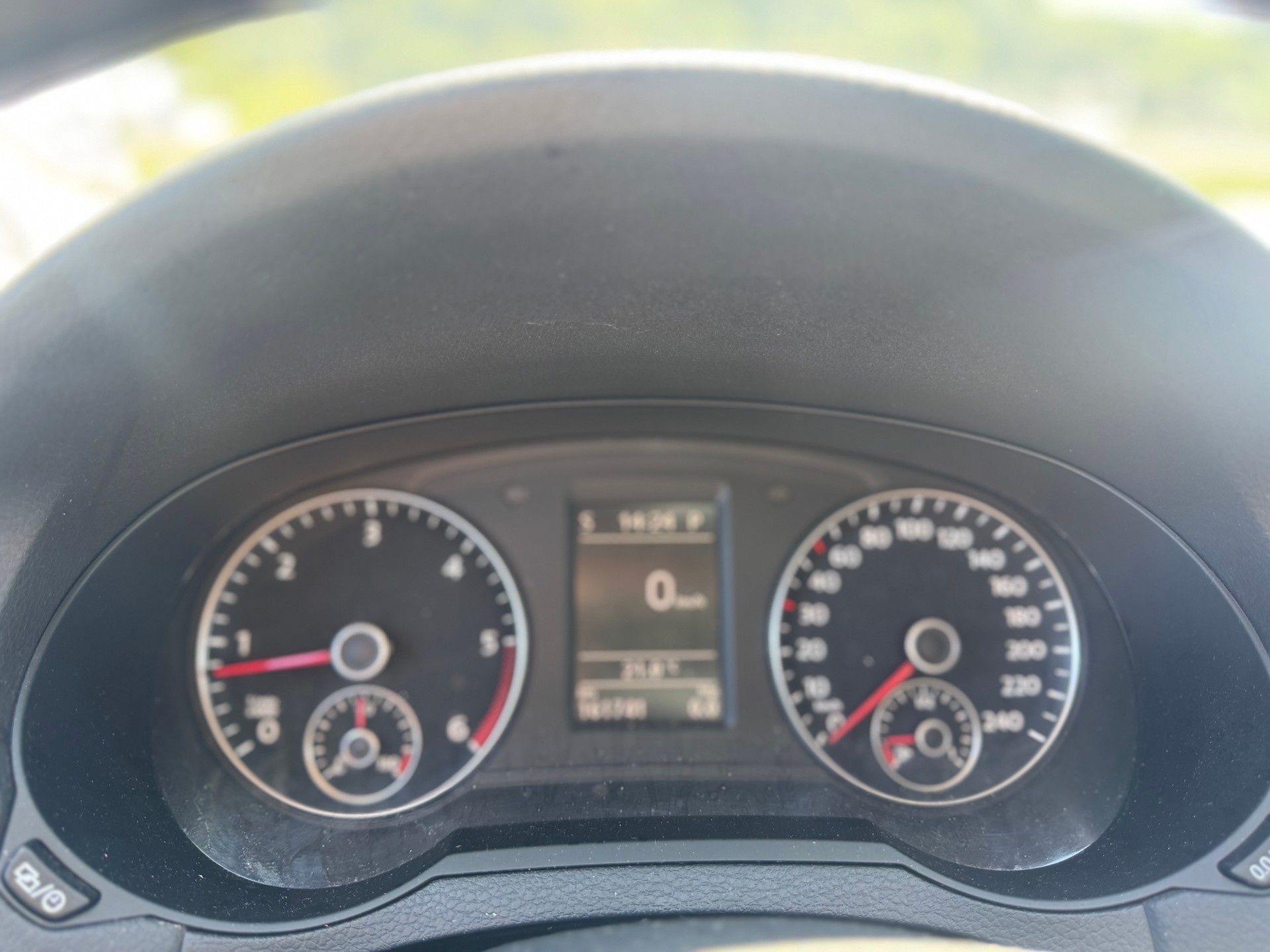 SEAT Alhambra 2.0 TDI Reference Eco DSG-image-13