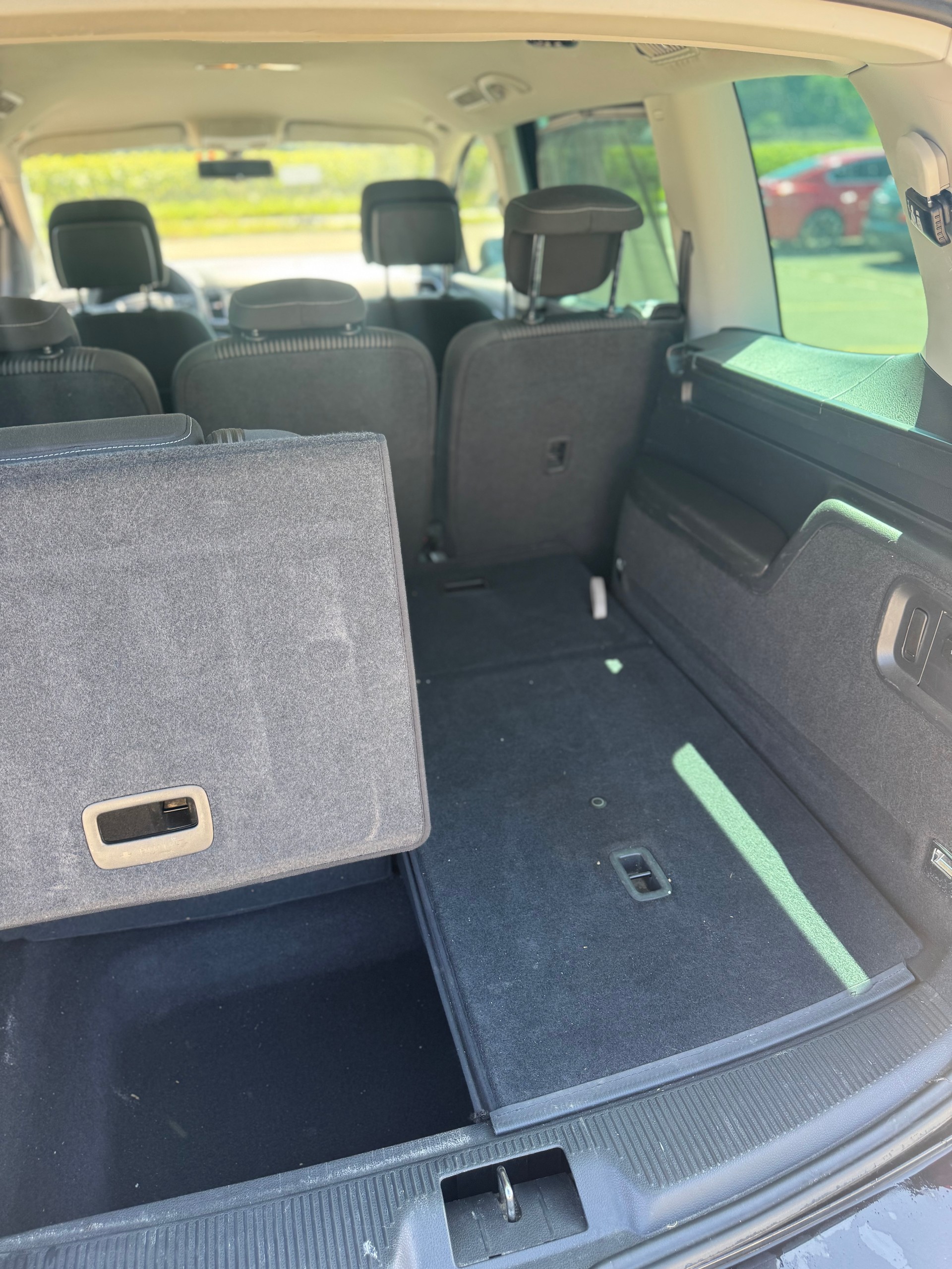 SEAT Alhambra 2.0 TDI Reference Eco DSG-image-10