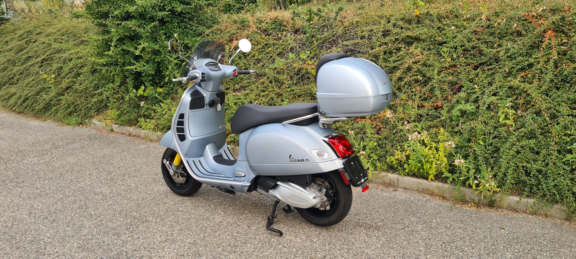 PIAGGIO Vespa GTS 300 Super Tech ABS-image-5