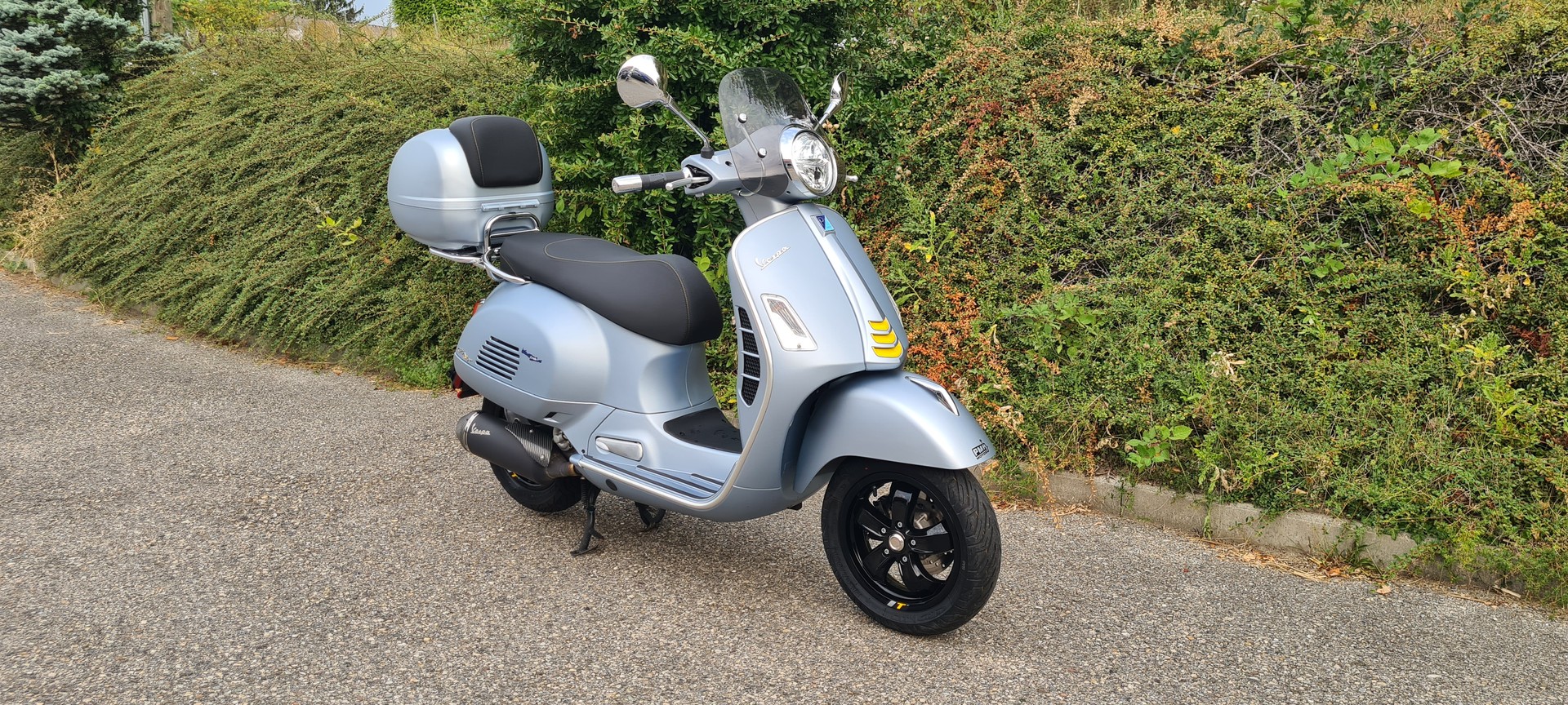 PIAGGIO Vespa GTS 300 Super Tech ABS-image-0