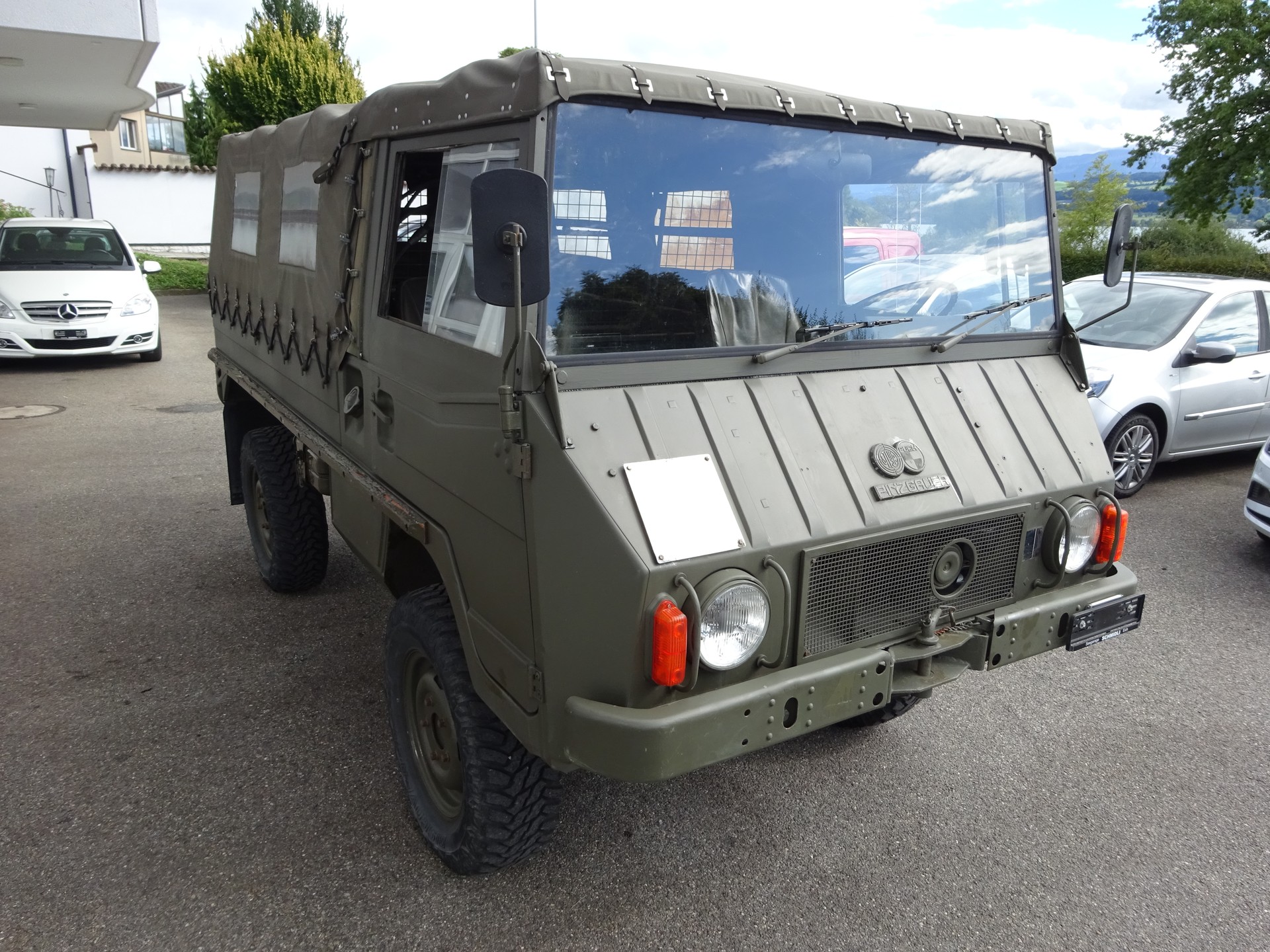 PUCH Pinzgauer 710M Veteran-showroom-element-3