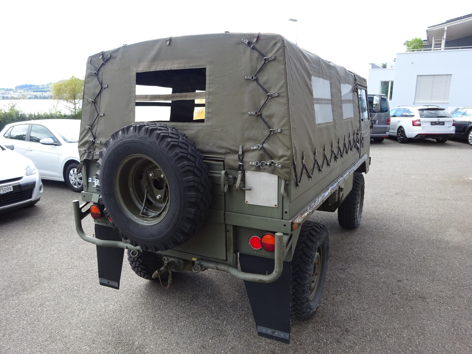 PUCH Pinzgauer 710M Veteran-showroom-element-2