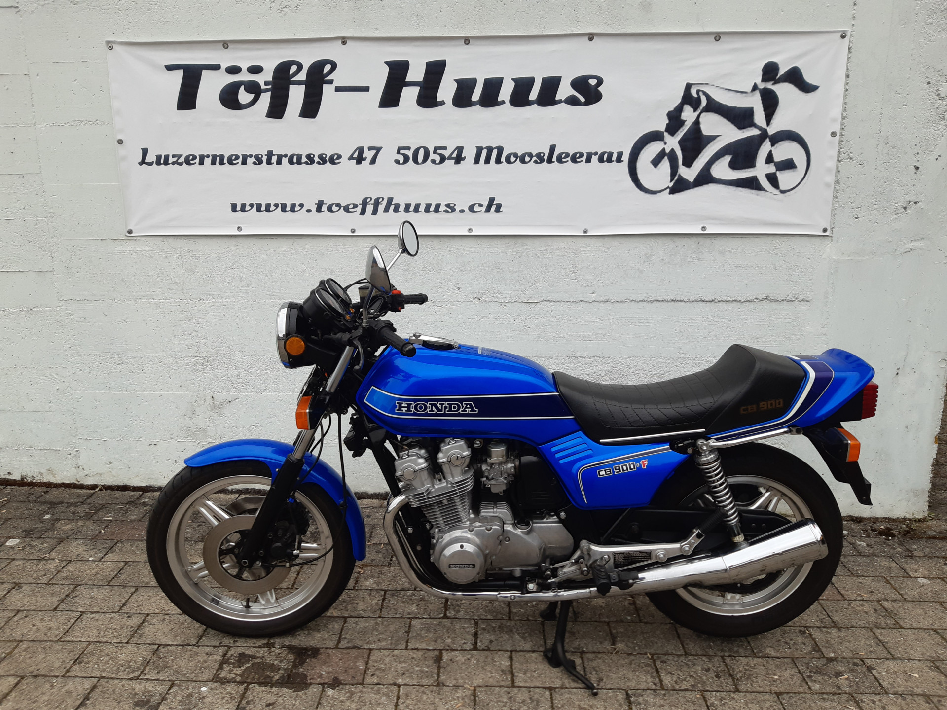 HONDA CB 900 SC 01 Boldor