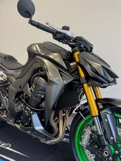 KAWASAKI Z 1100 SE 2026 Platin Edition-image-9