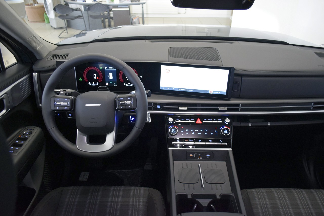 HYUNDAI Santa Fe 1.6 T-GDi HEV Origo 5P-image-4