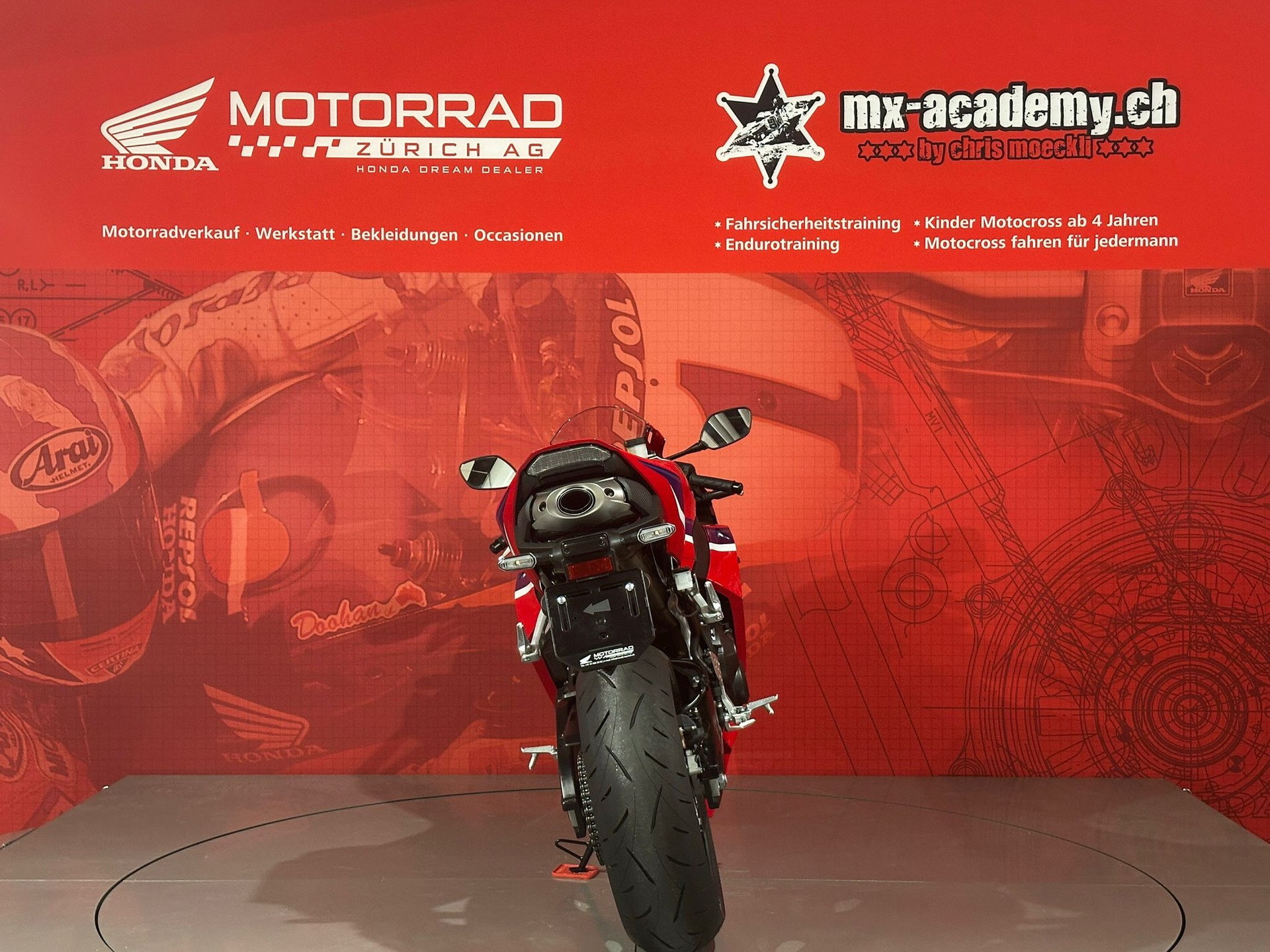 HONDA CBR 600 RR **Grand Prix Red**DEMO-BIKE-image-8