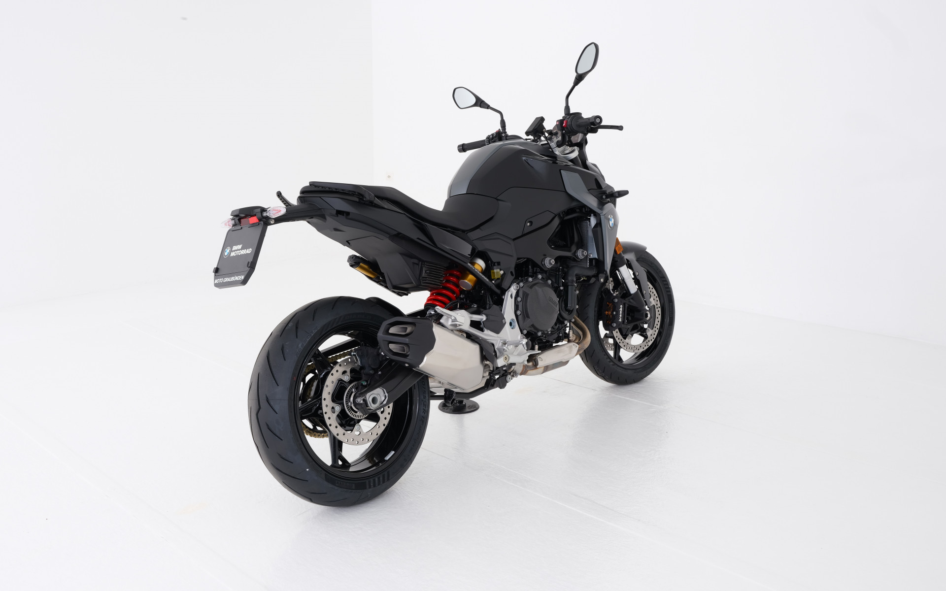 BMW F 900 R A2 Triple Black-image-1