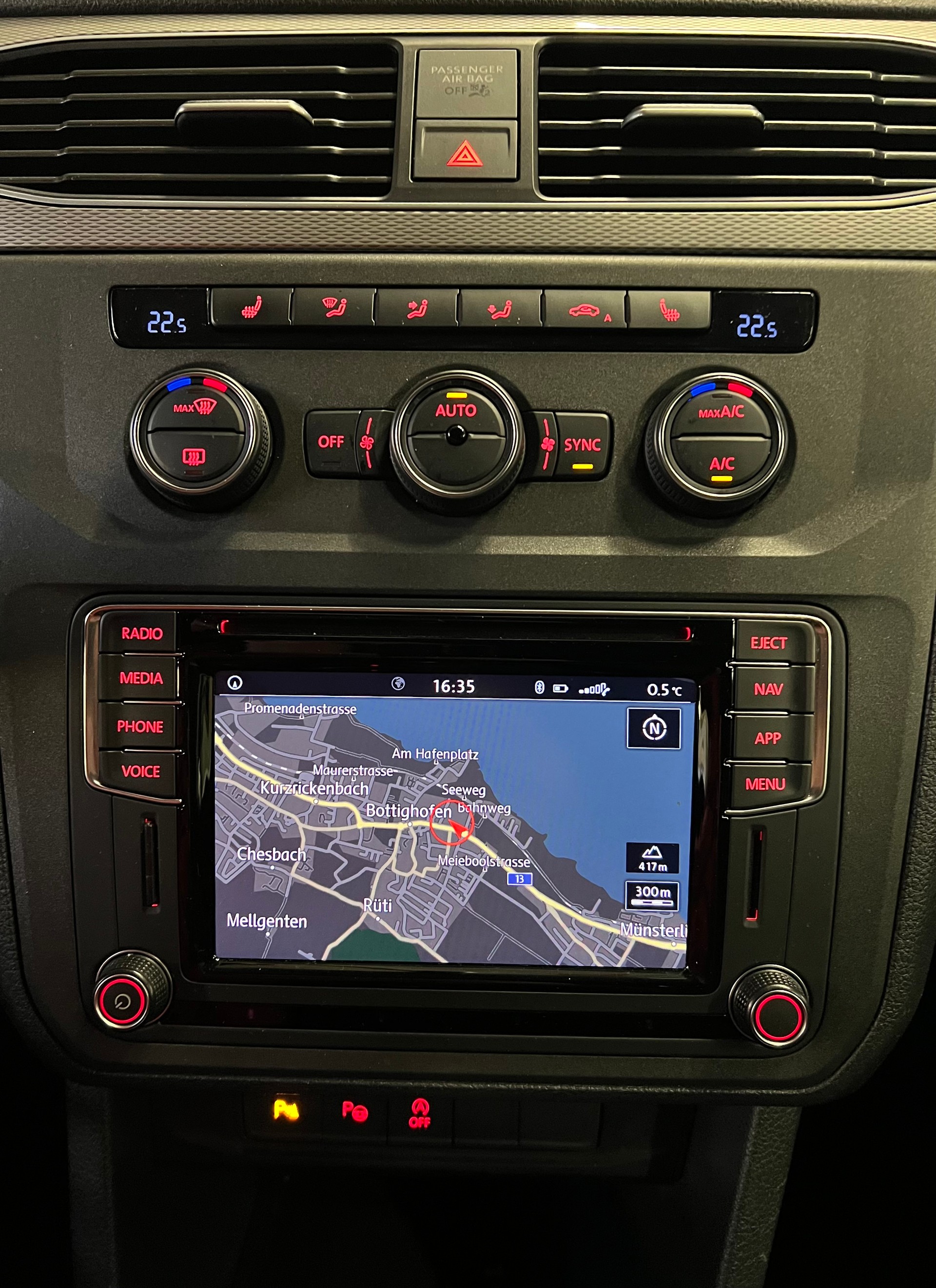VW Caddy Maxi 2.0TDI Comfortline BlueMotion Technology DSG-showroom-element-3