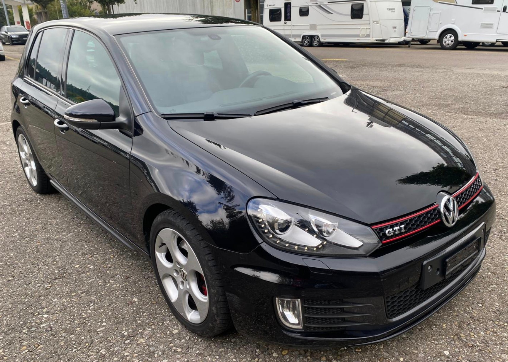 VW Golf 2.0 TSI GTI-image-1