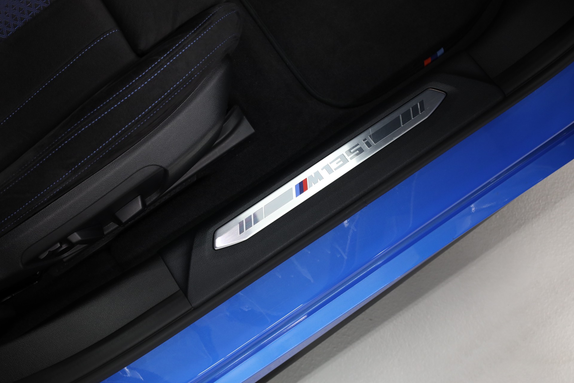 BMW M135i xDrive-image-25