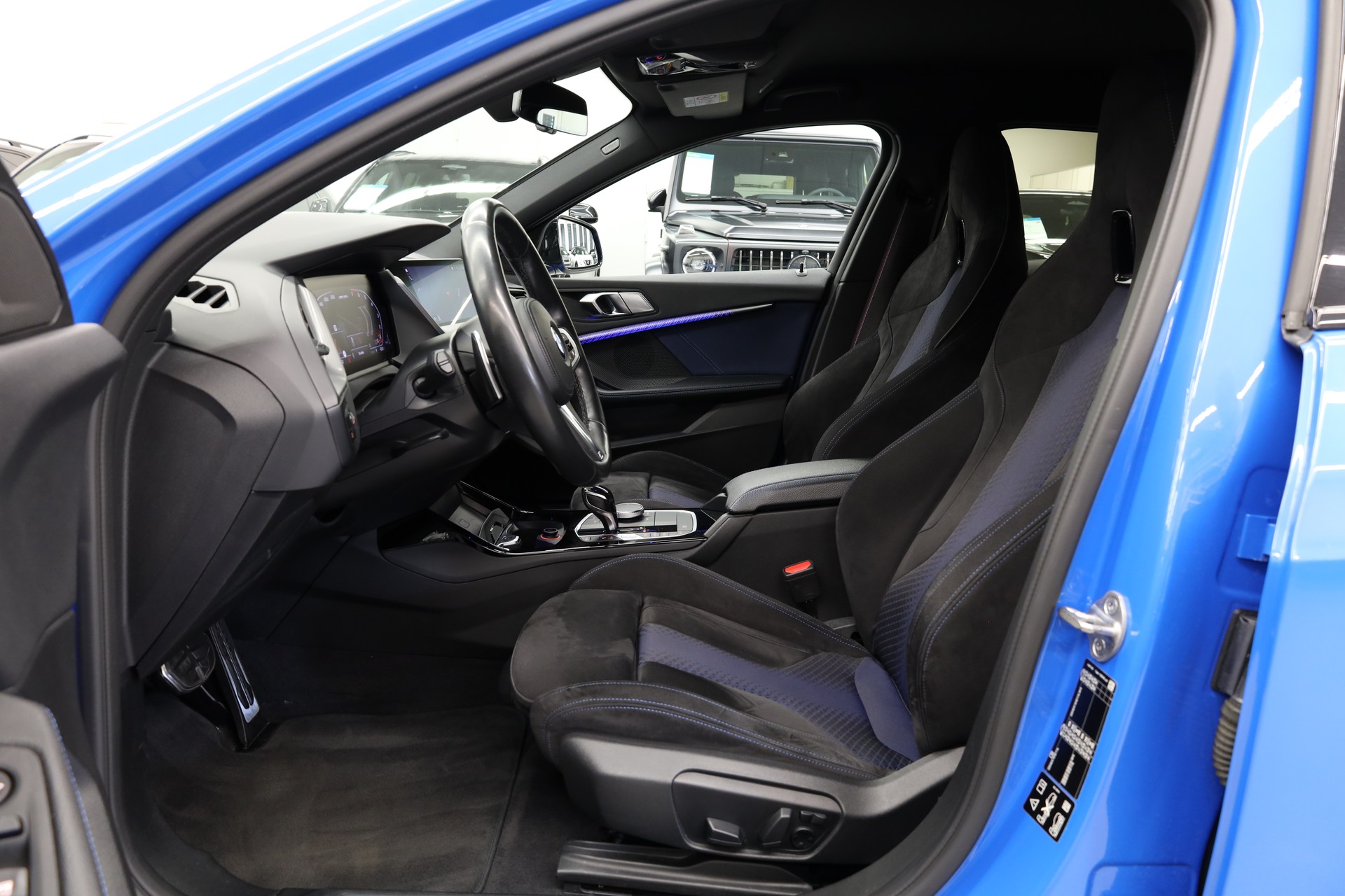 BMW M135i xDrive-image-14