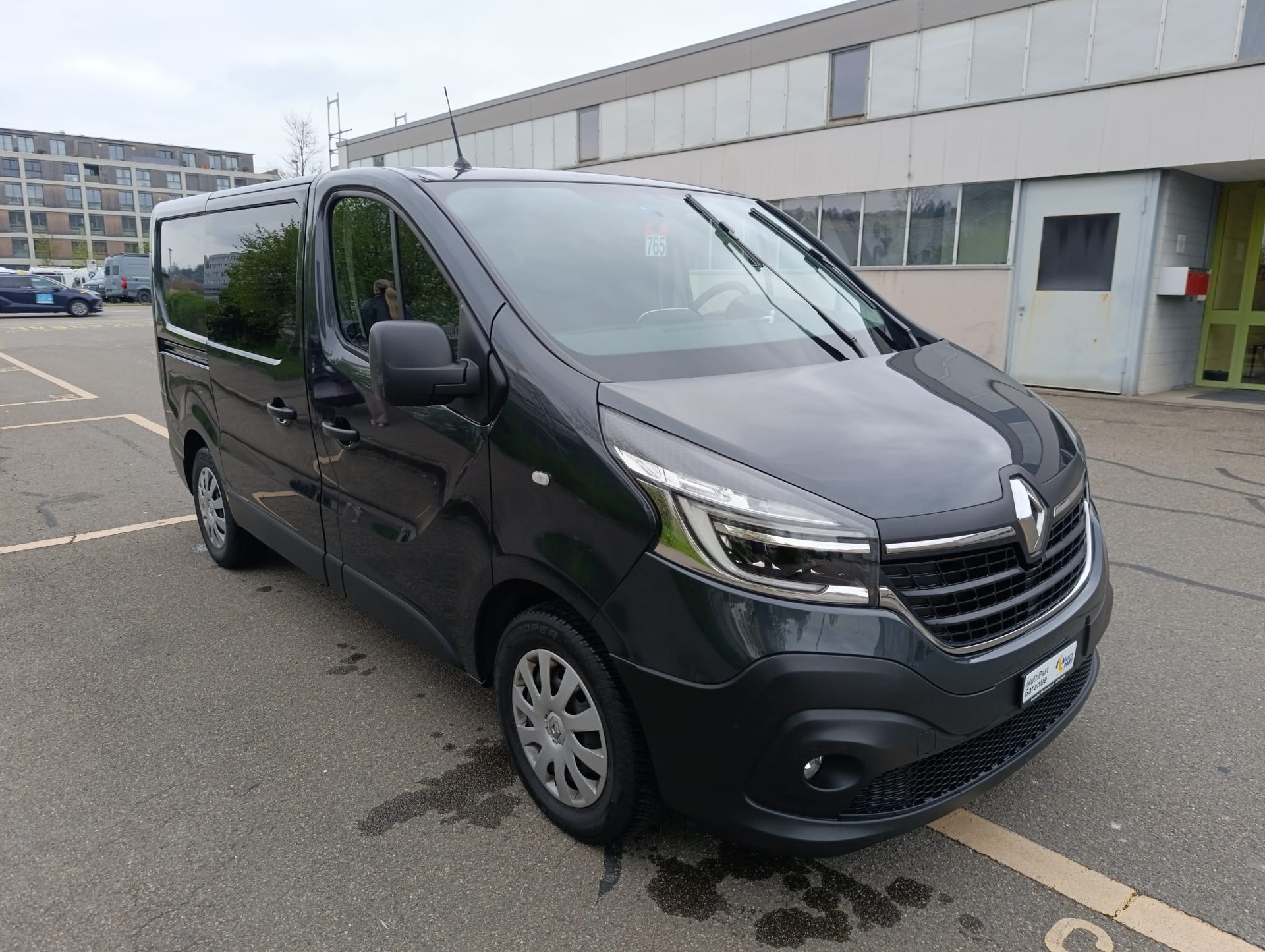 RENAULT Trafic dCi145-image-4
