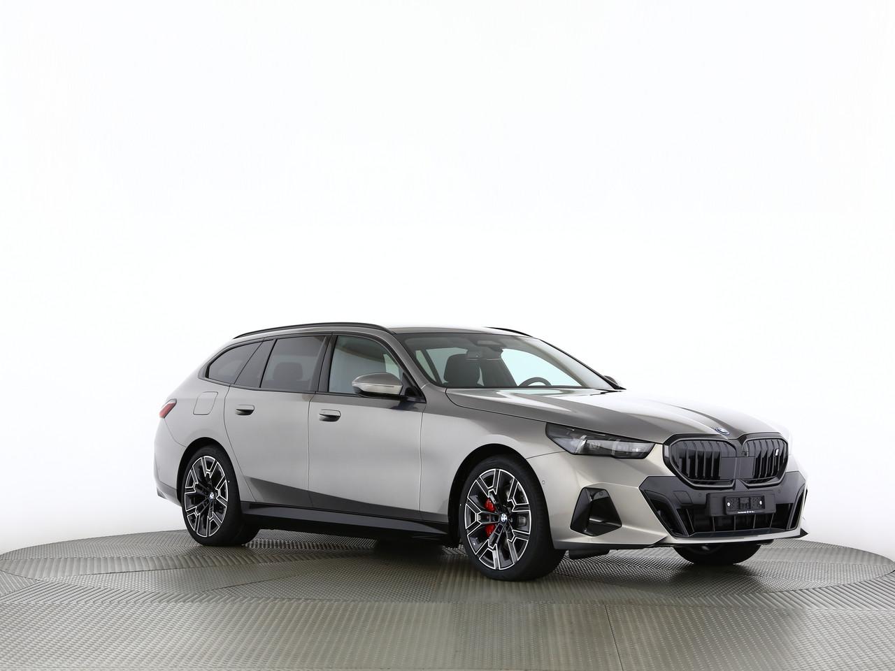 BMW i5 xDrive40 Touring-image-20