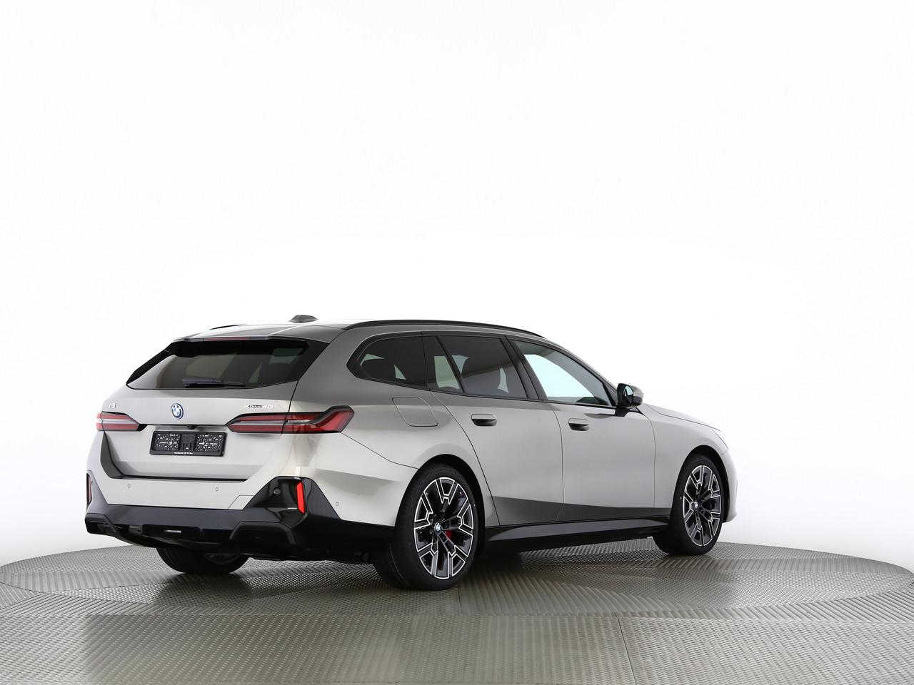BMW i5 xDrive40 Tour. M Sport-image-14