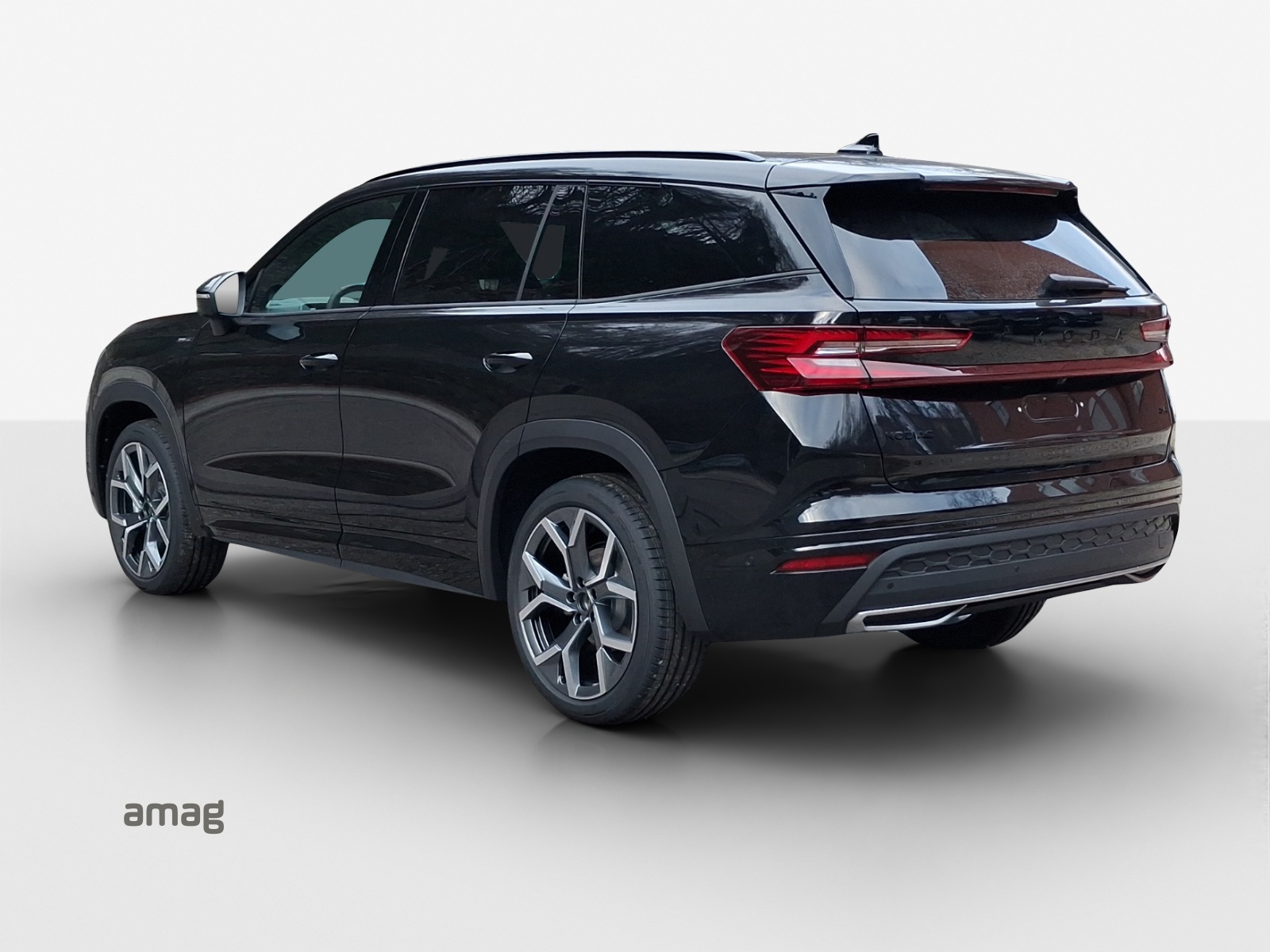 SKODA Kodiaq 2.0 TSI Sportline 4x4-showroom-element-2