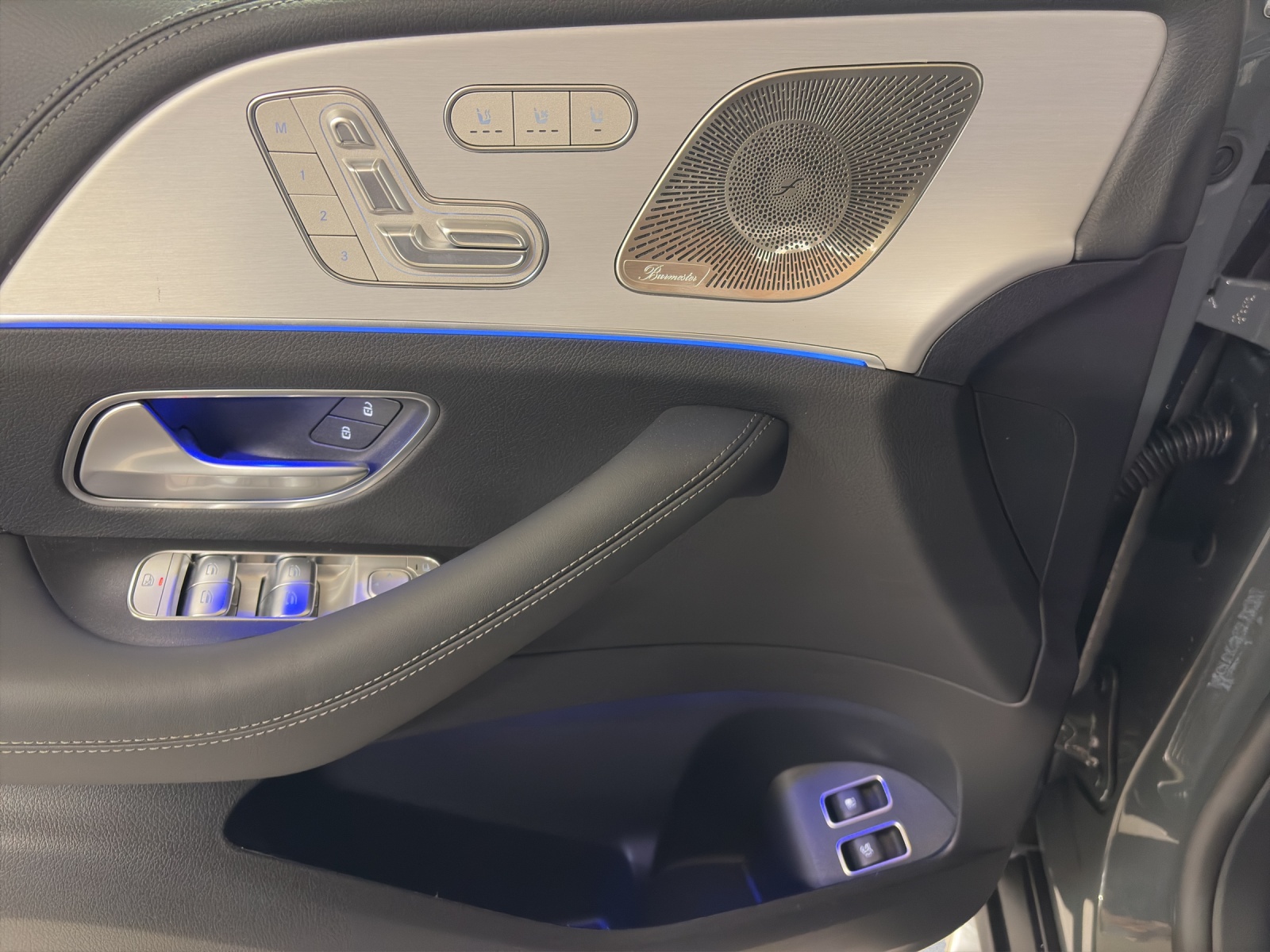 MERCEDES-BENZ GLE 400 e 4M EQ Hybrid Technology EQ Star-image-12