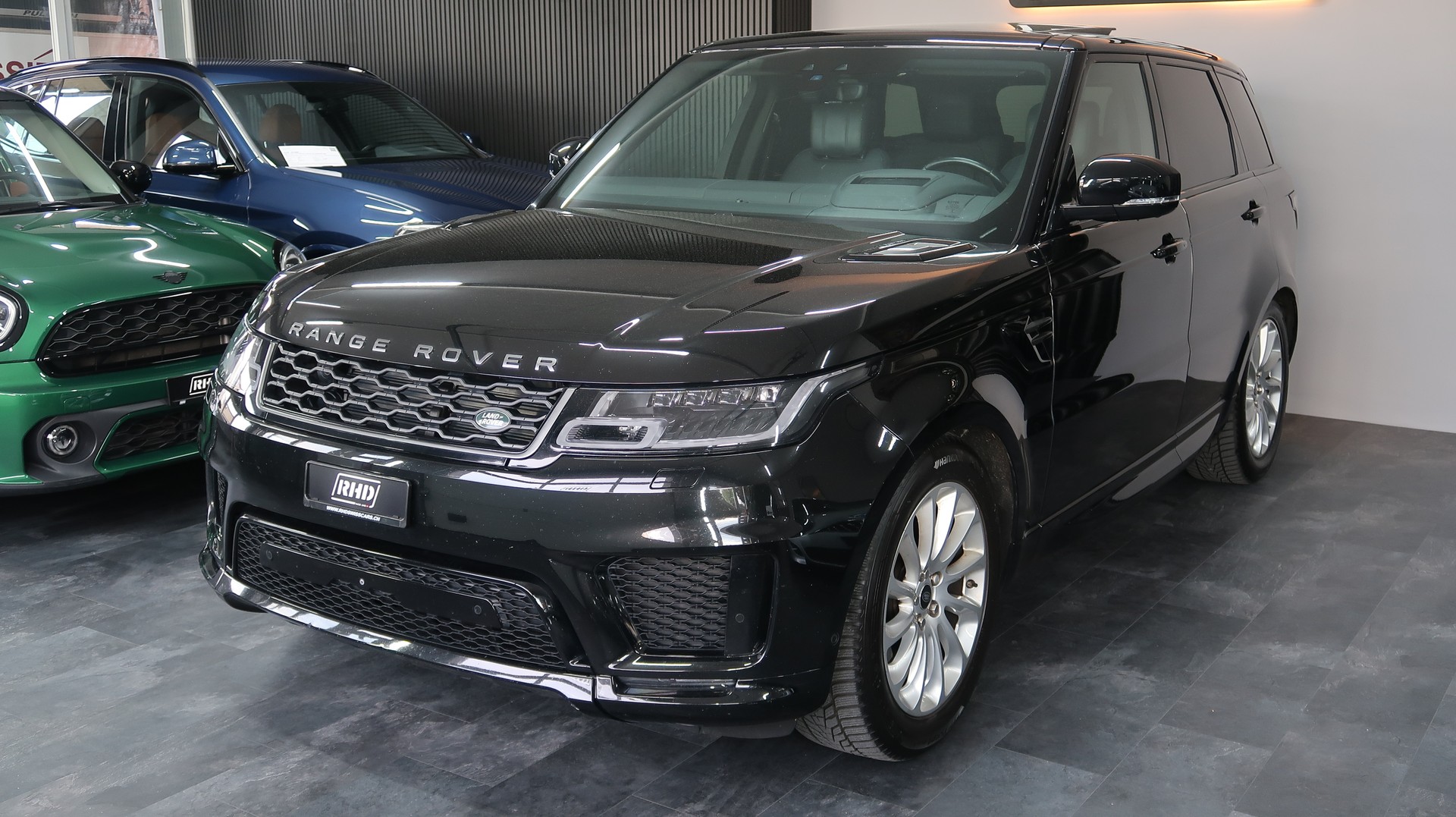 LAND ROVER Range Rover Sport 3.0 SDV6 / MFK / CH / TOP-showroom-element-2