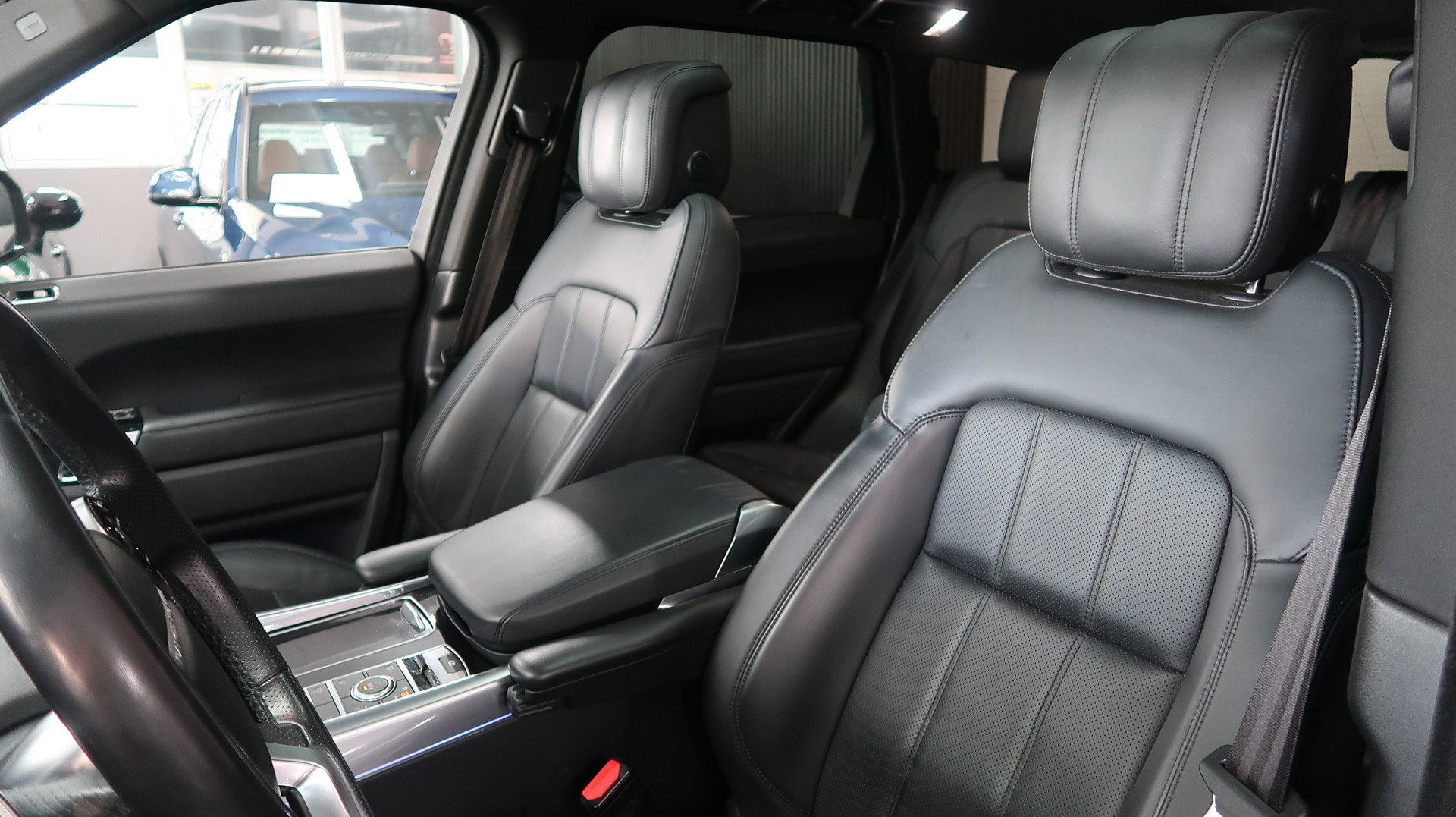 LAND ROVER Range Rover Sport 3.0 SDV6 / MFK / CH / TOP-image-18
