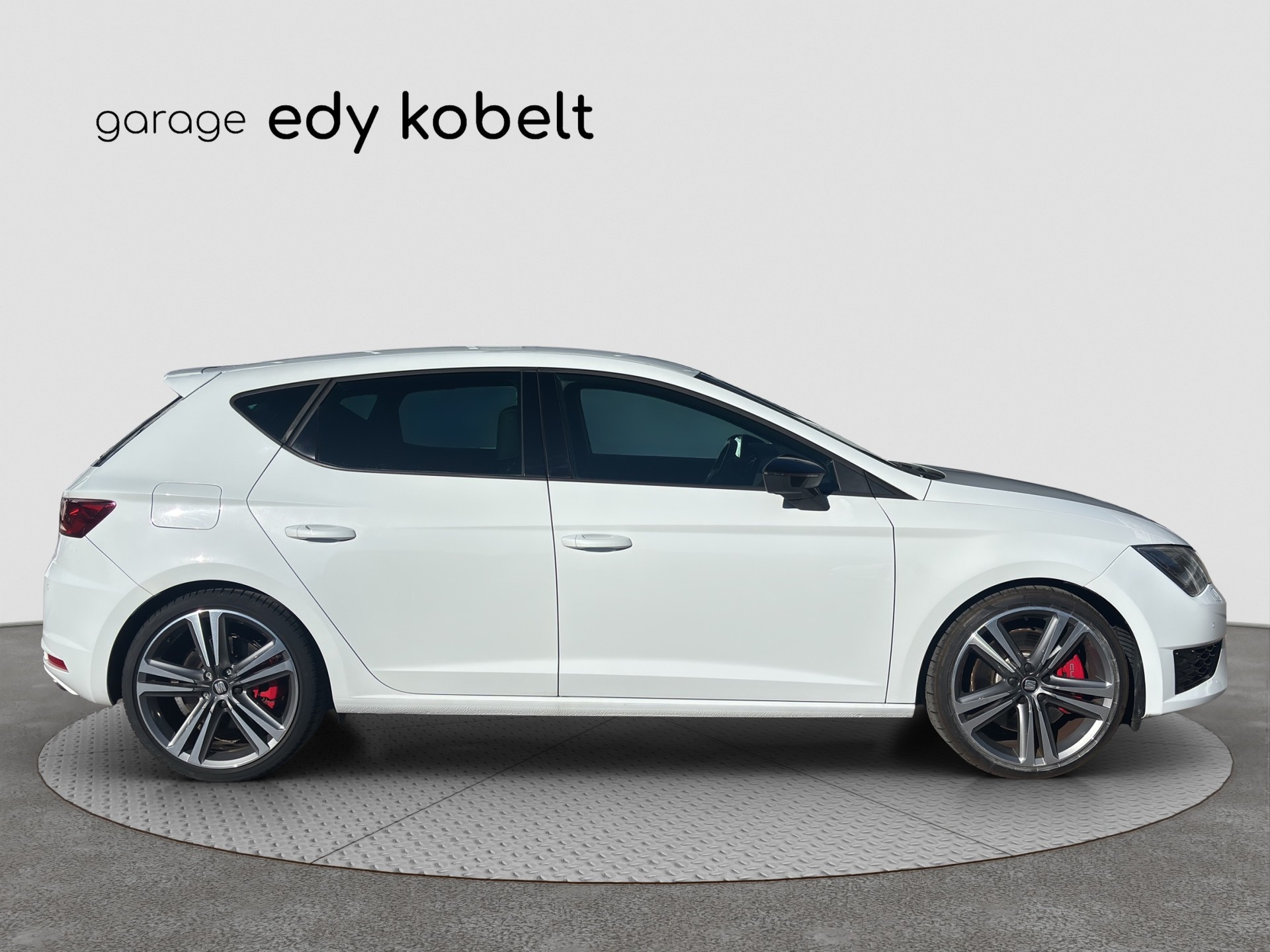 SEAT Leon 2.0 TSI Cupra 290 DSG-image-22