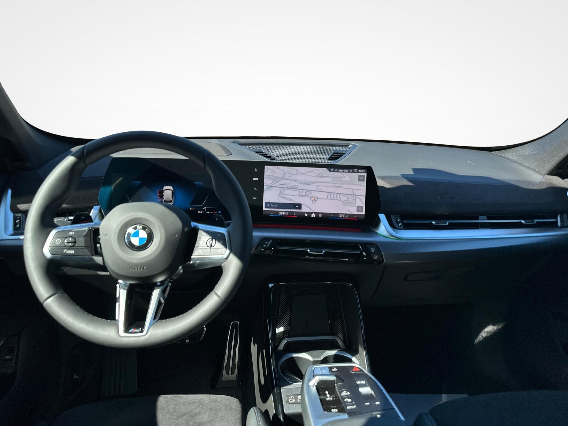 BMW X1 23i xDrive-image-8