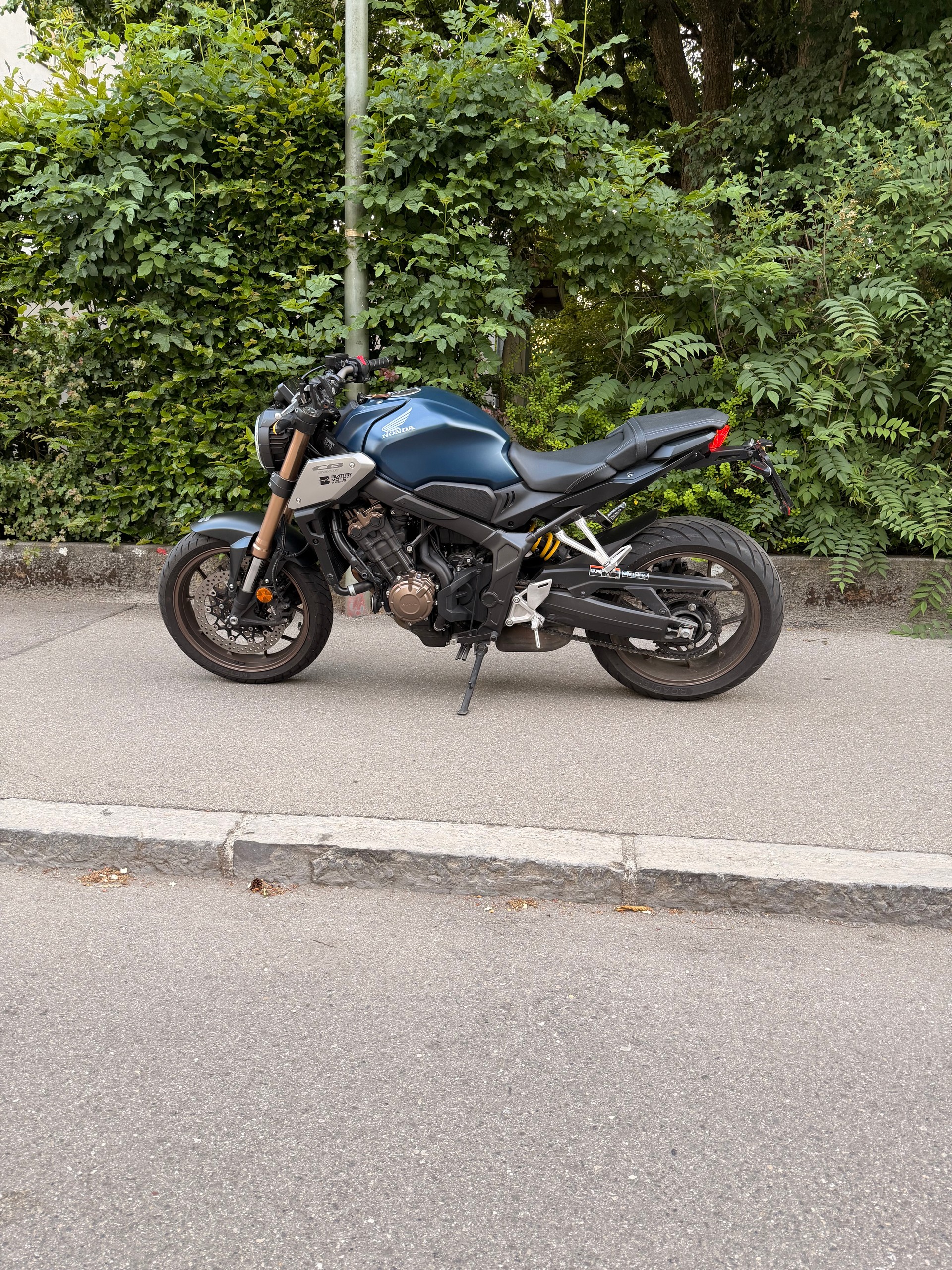 HONDA CB 650 R ABS-image-12