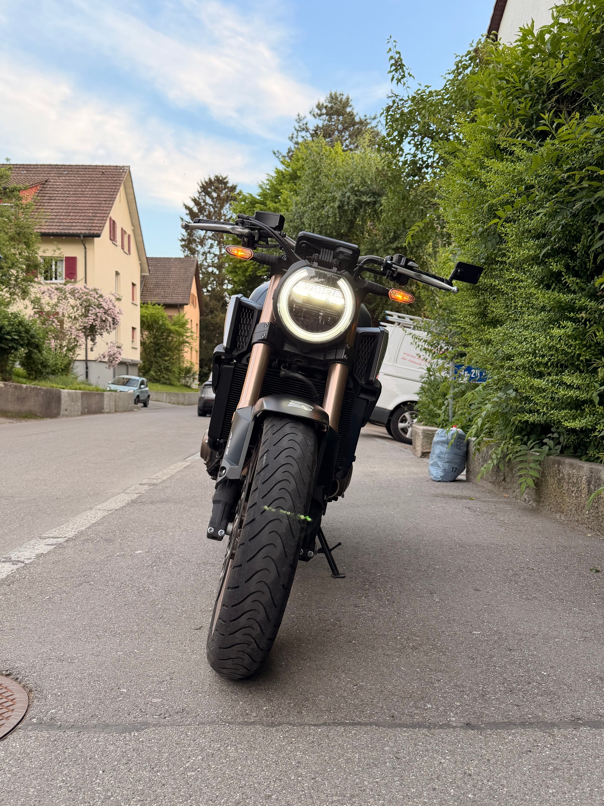 HONDA CB 650 R ABS-image-5