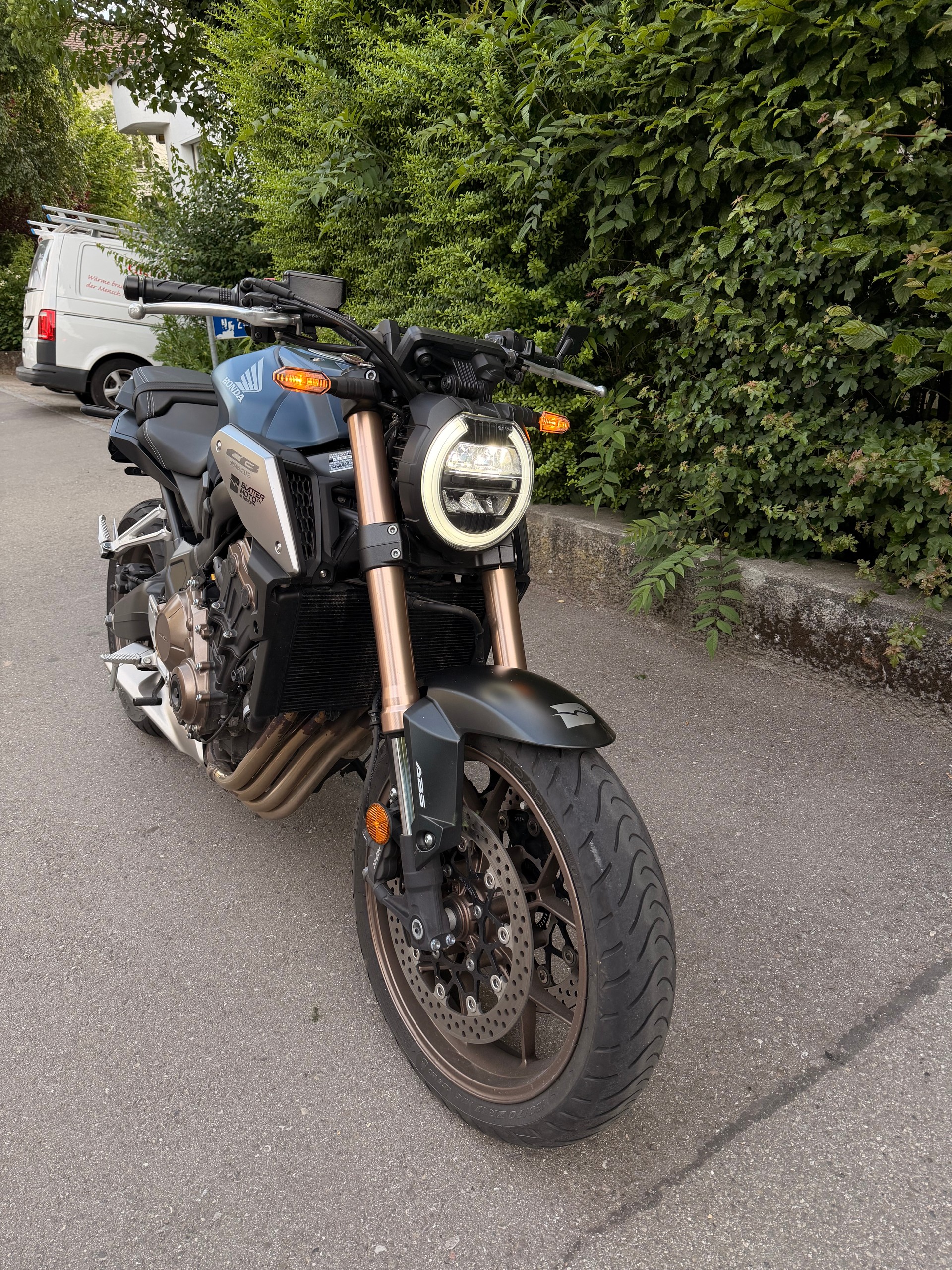 HONDA CB 650 R ABS-image-3
