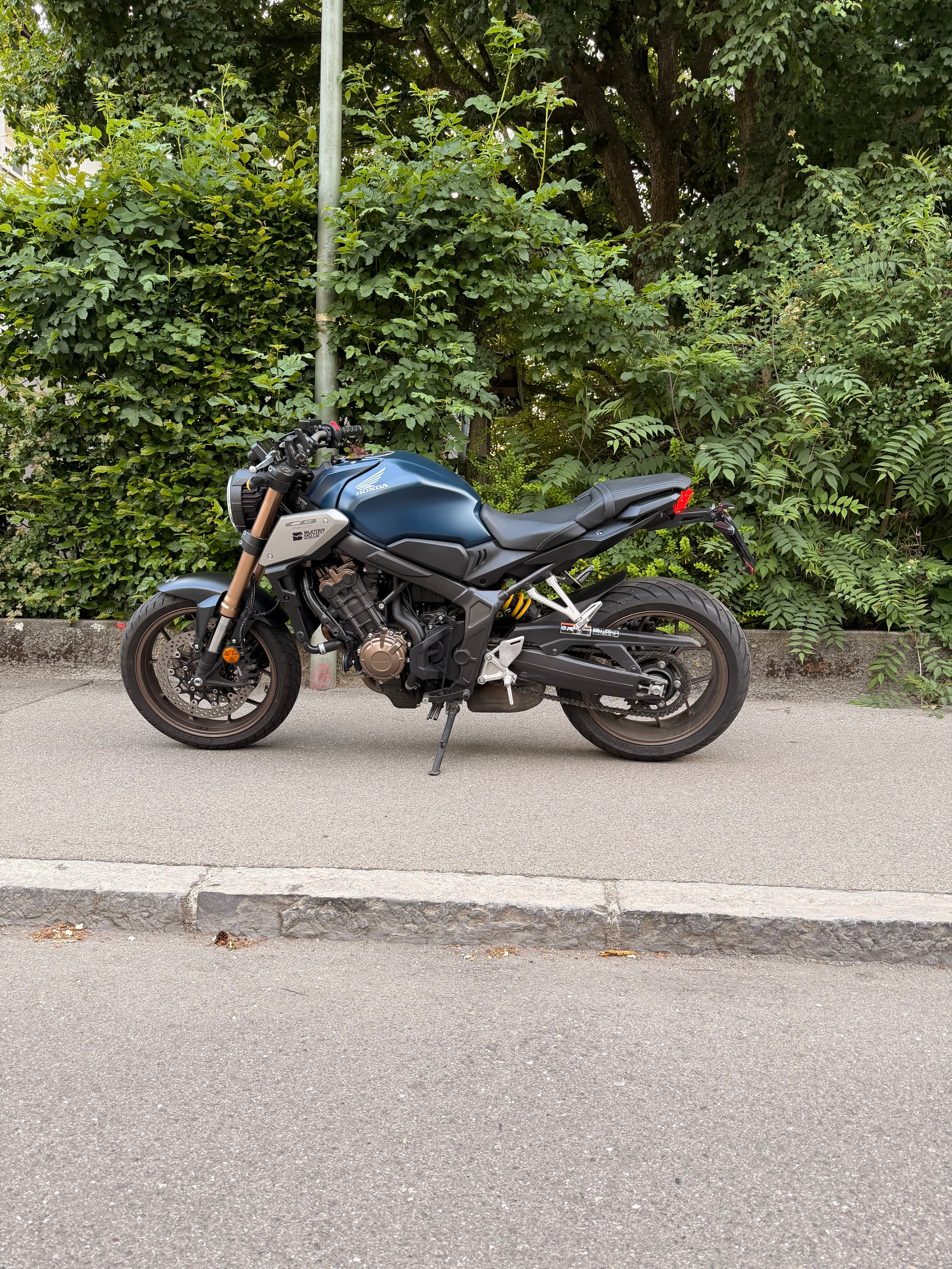 HONDA CB 650 R ABS-image-9