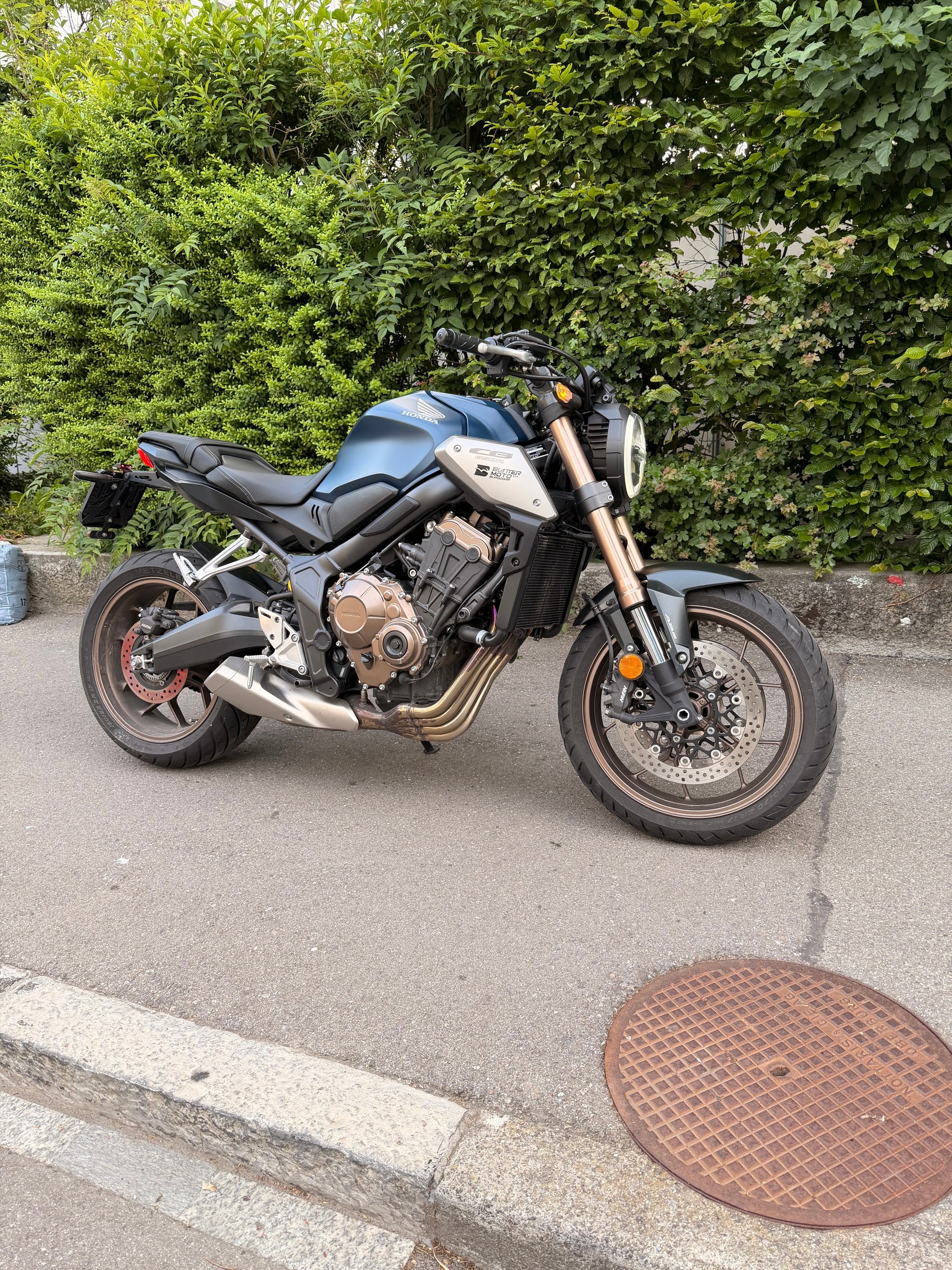 HONDA CB 650 R ABS-image-0