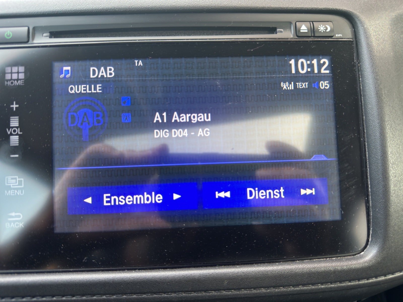 HONDA HR-V 1.6i-DTEC Executive-image-26