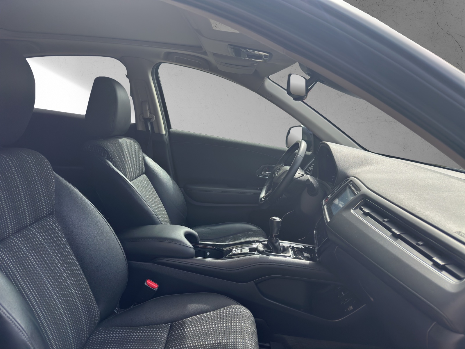 HONDA HR-V 1.6i-DTEC Executive-image-10