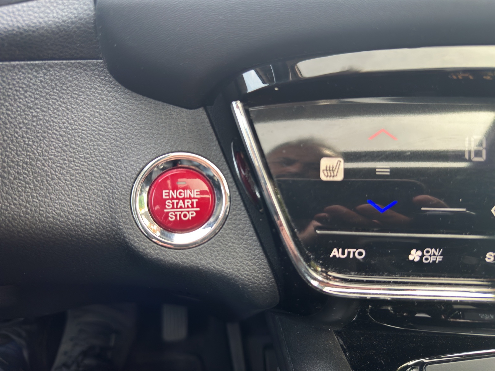 HONDA HR-V 1.6i-DTEC Executive-image-27