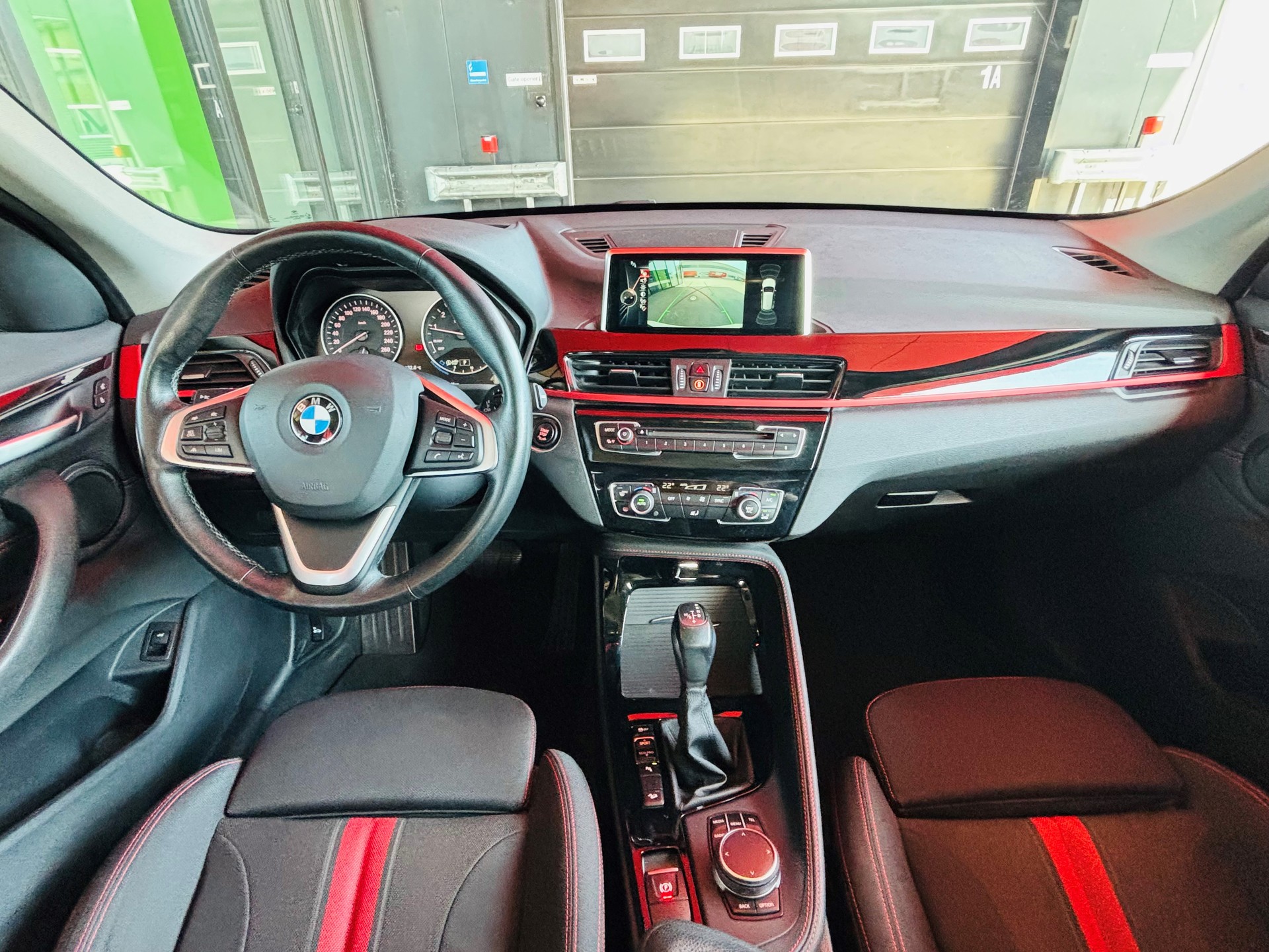 BMW X1 xDrive 20i xLine Steptronic-image-14