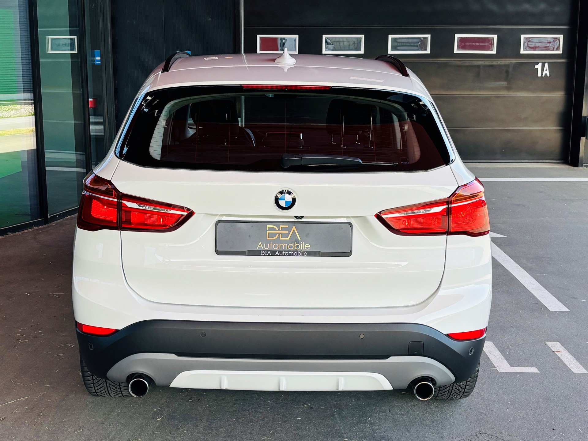BMW X1 xDrive 20i xLine Steptronic-image-2