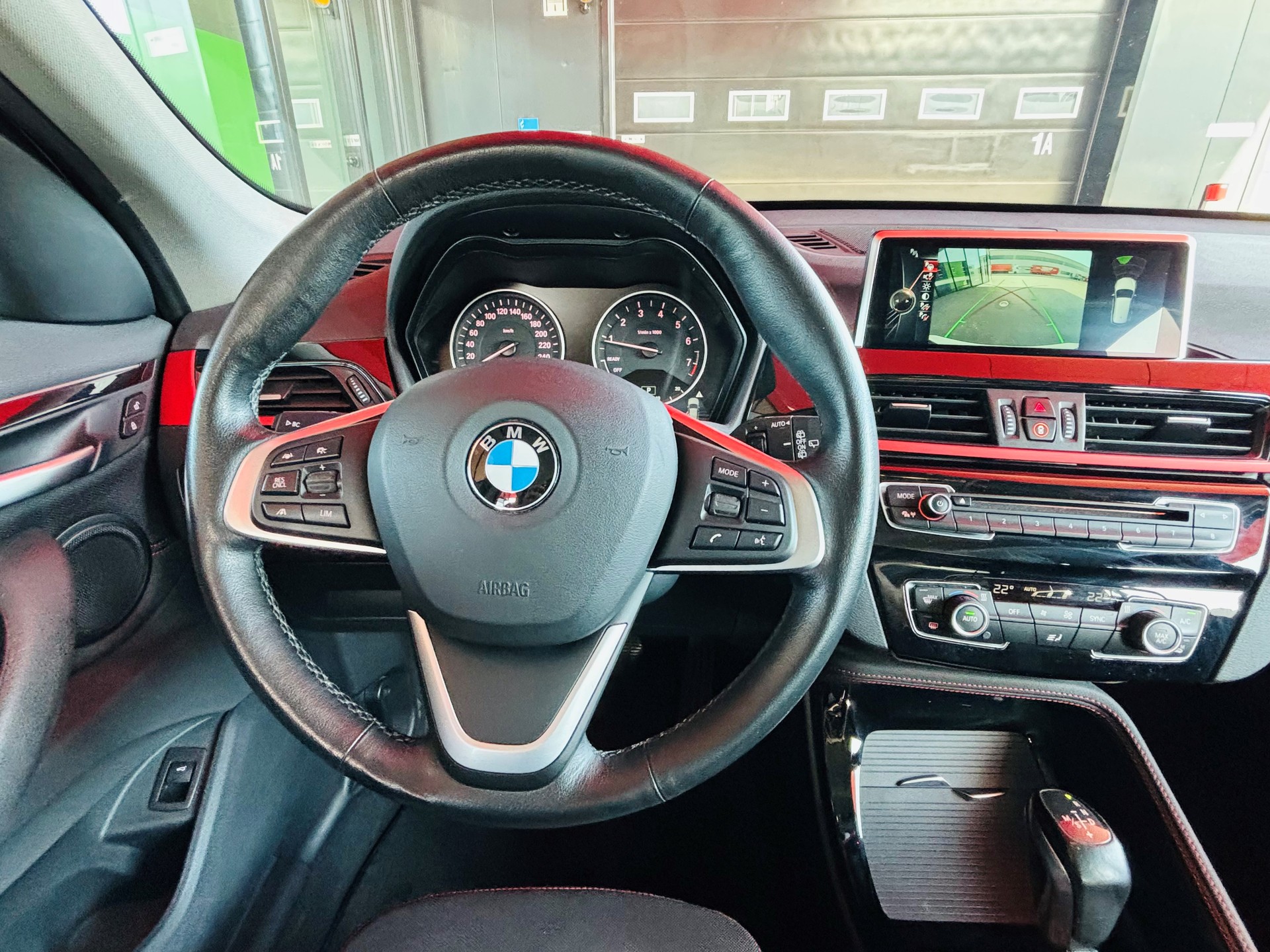 BMW X1 xDrive 20i xLine Steptronic-image-15