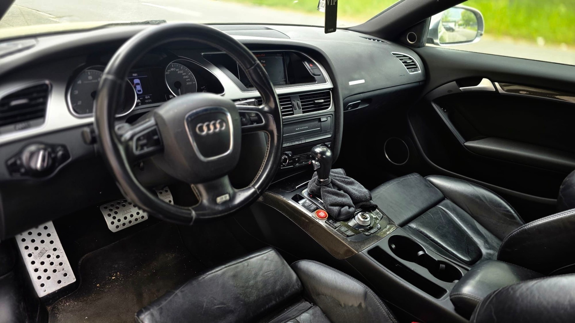 AUDI S5 Coupé 4.2 FSI quattro tiptronic-image-8