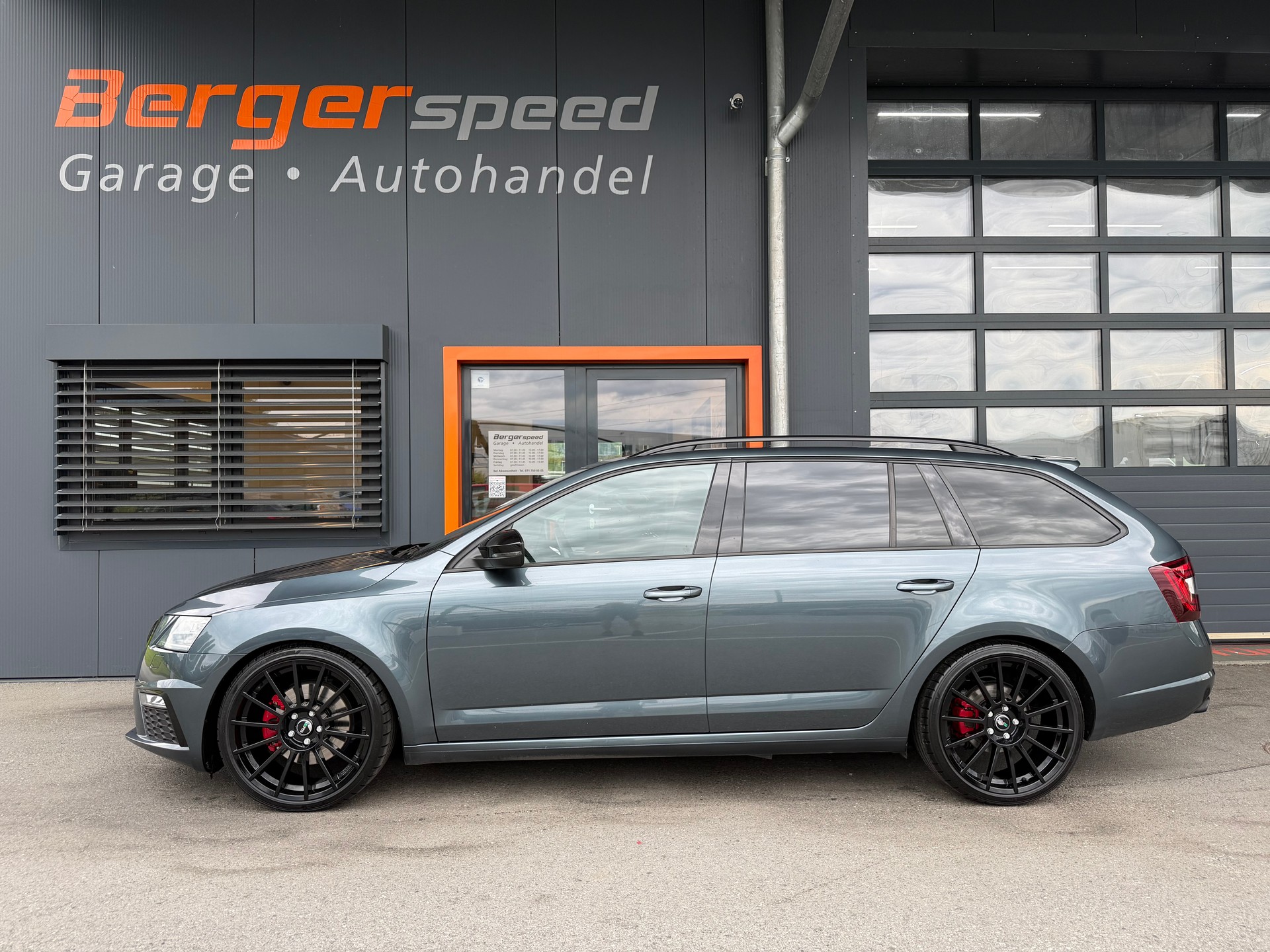 SKODA Octavia Combi 2.0 TDI RS Final Edition 4x4 ABT DSG-showroom-element-1