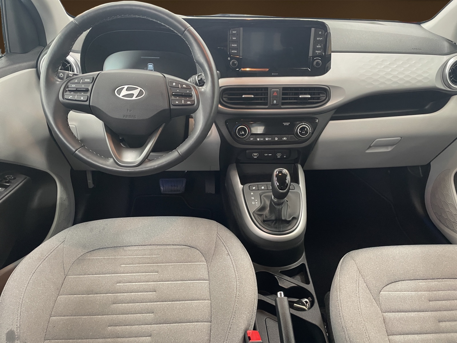 HYUNDAI i10 1.2 Vertex-image-7